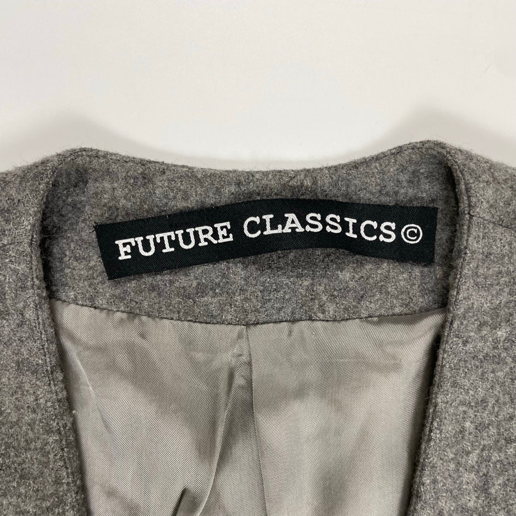 FUTURE CLASSICS フューチャークラシックス / 立体テーラードコート RESTIR取扱い 参考定価：80,000程度 SIZE:S-M程度