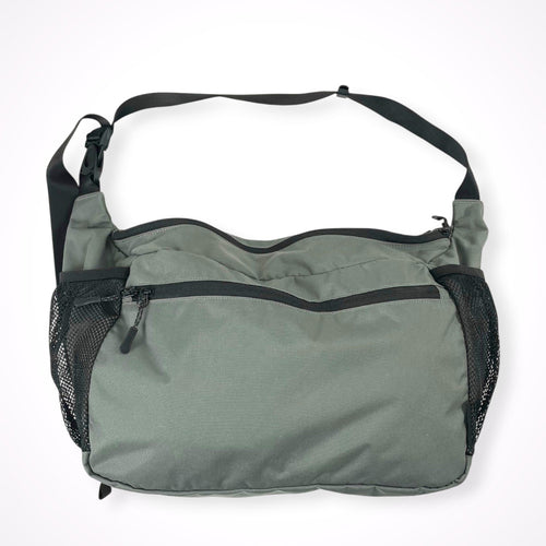snow peak / Everyday Use Middle Shoulder Bag 参考定価：10,800+tax