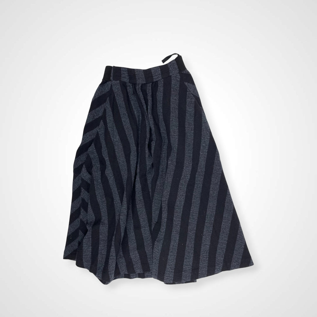 TELA テラ / ツイードストライプスカート ネイビーグレー×ブラック イタリア製 参考定価：30,000程度 SIZE:42