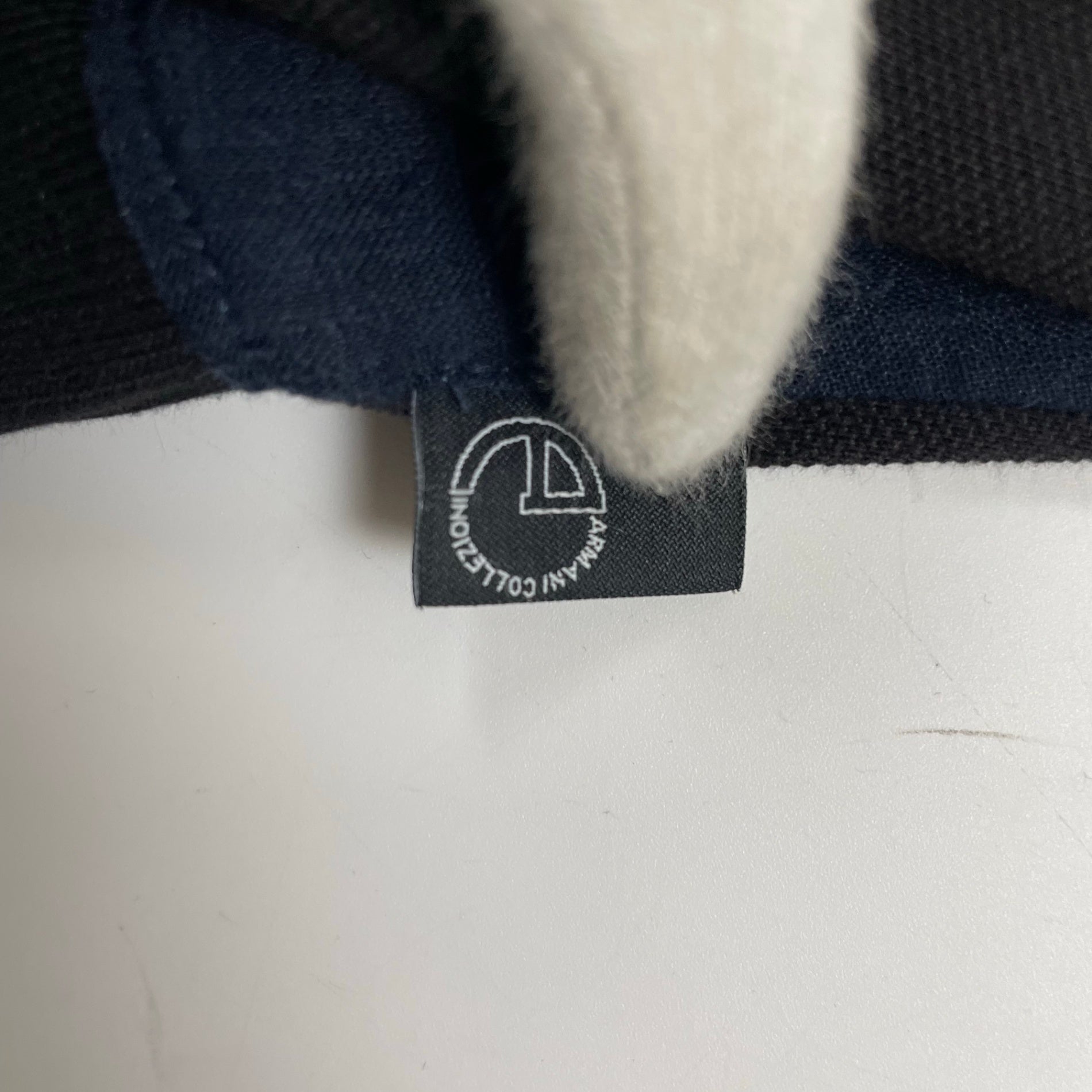 ARMANI collezioni / バイカラージップブルゾン 参考定価：80,000程度 SIZE:XS