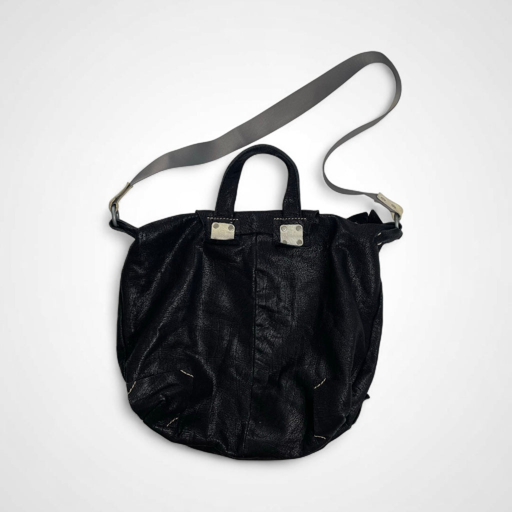 m'appazza イタリアデザイナーズ / シュリンクレザー ショルダーバッグ MADE IN ITALY 参考定価：100,000程度