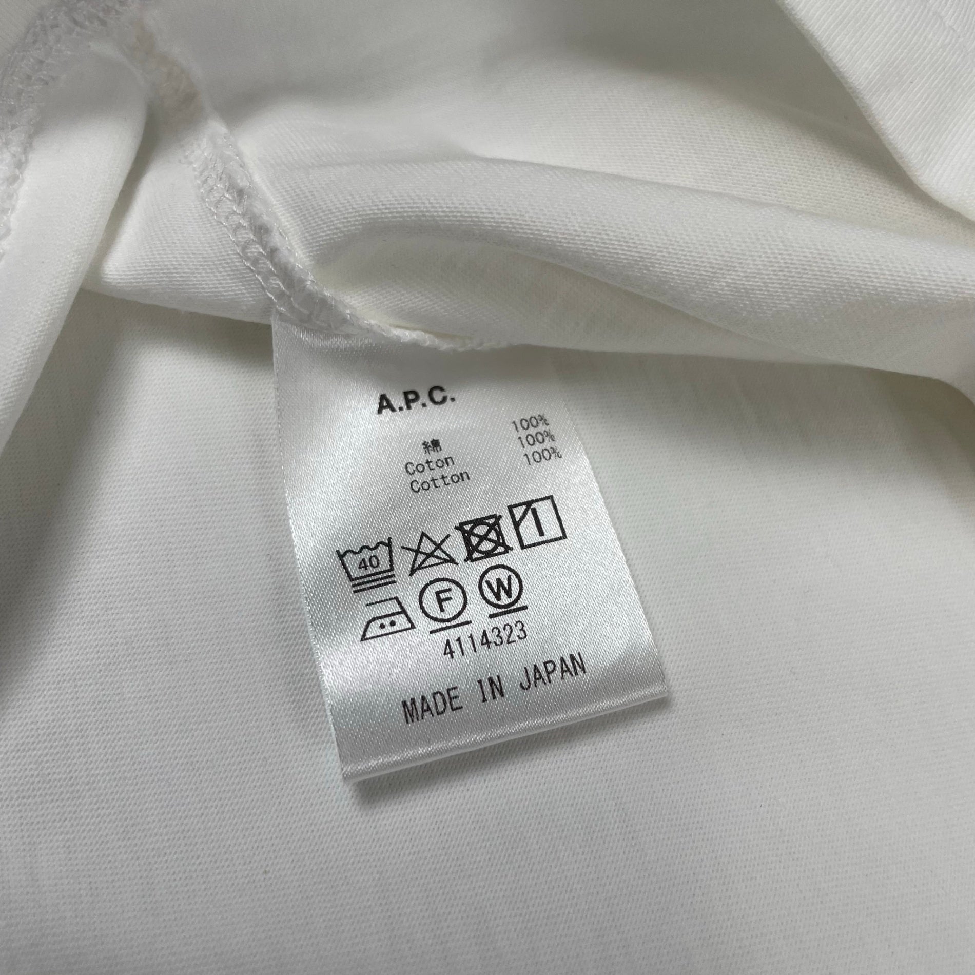 A.P.C. / 刺繍ポケットTシャツ 参考定価：8,400+tax SIZE:L
