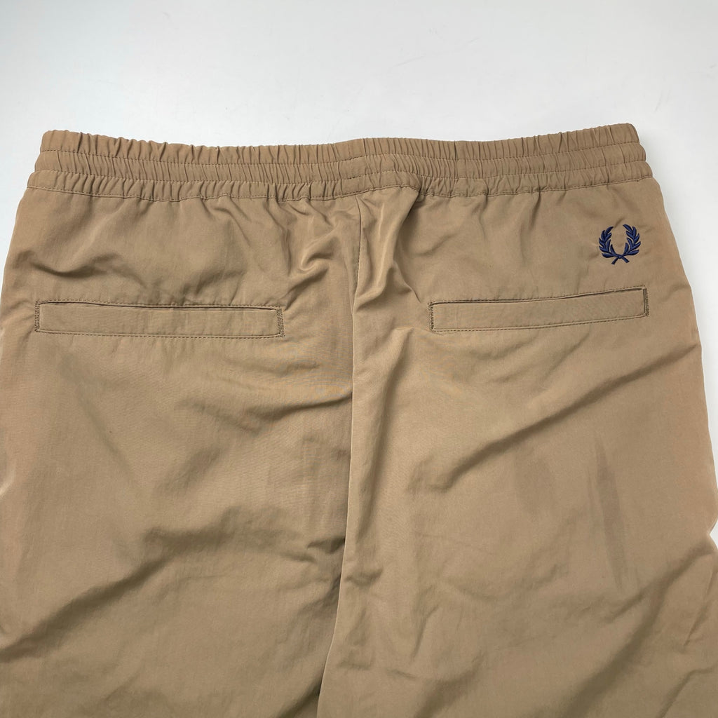 FRED PERRY / ナイロンイージーパンツ 参考定価：17,000+tax SIZE:S
