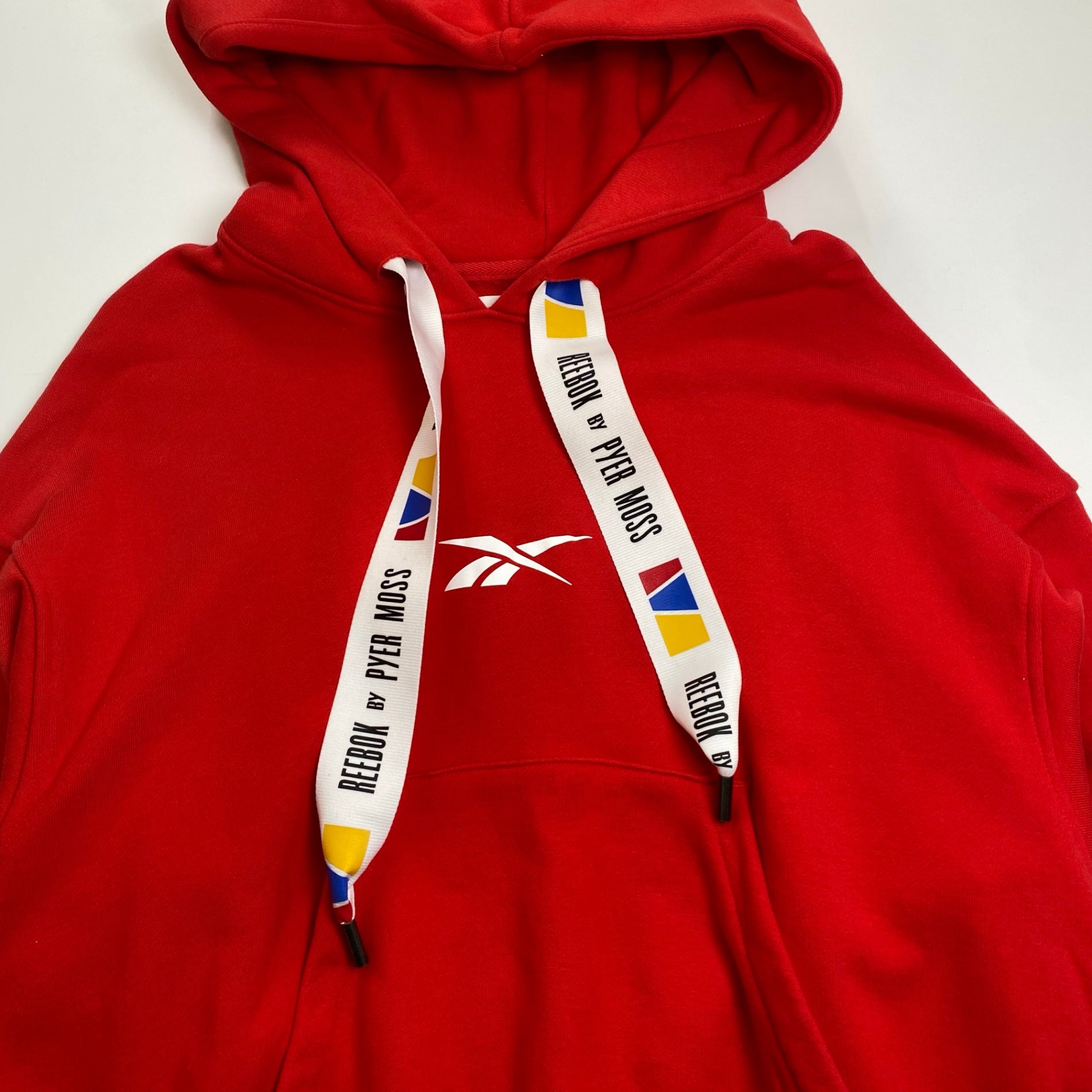 REEBOK × PYER MOSS リーボック パイアー モス / コラボ クロップド プルオーバーパーカー 参考定価：19,000+tax SIZE:M