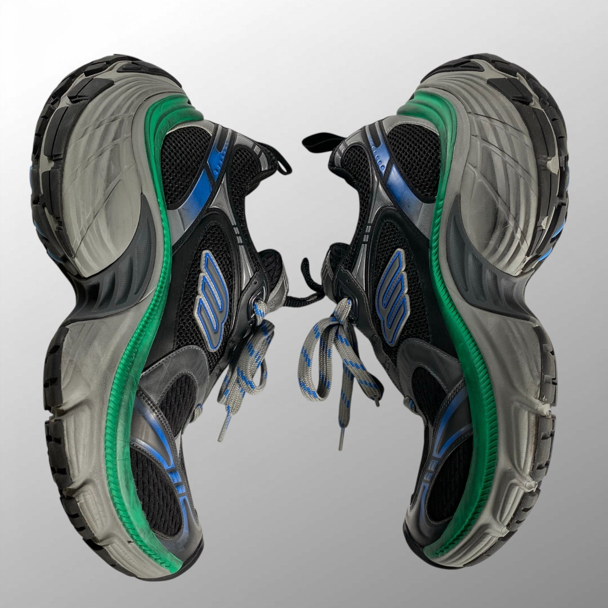 【鑑定済み】 BALENCIAGA バレンシアガ / 10XL ローカットスニーカー 希少カラー ブラック グリーン ダメージ加工 784344 SIZE：27.5