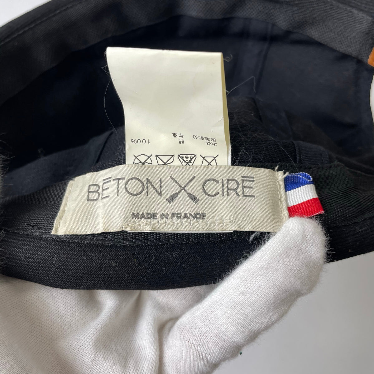 BETON CIRE / フィッシャーマンズキャップ 参考定価：15,000程度 SIZE：調整可能