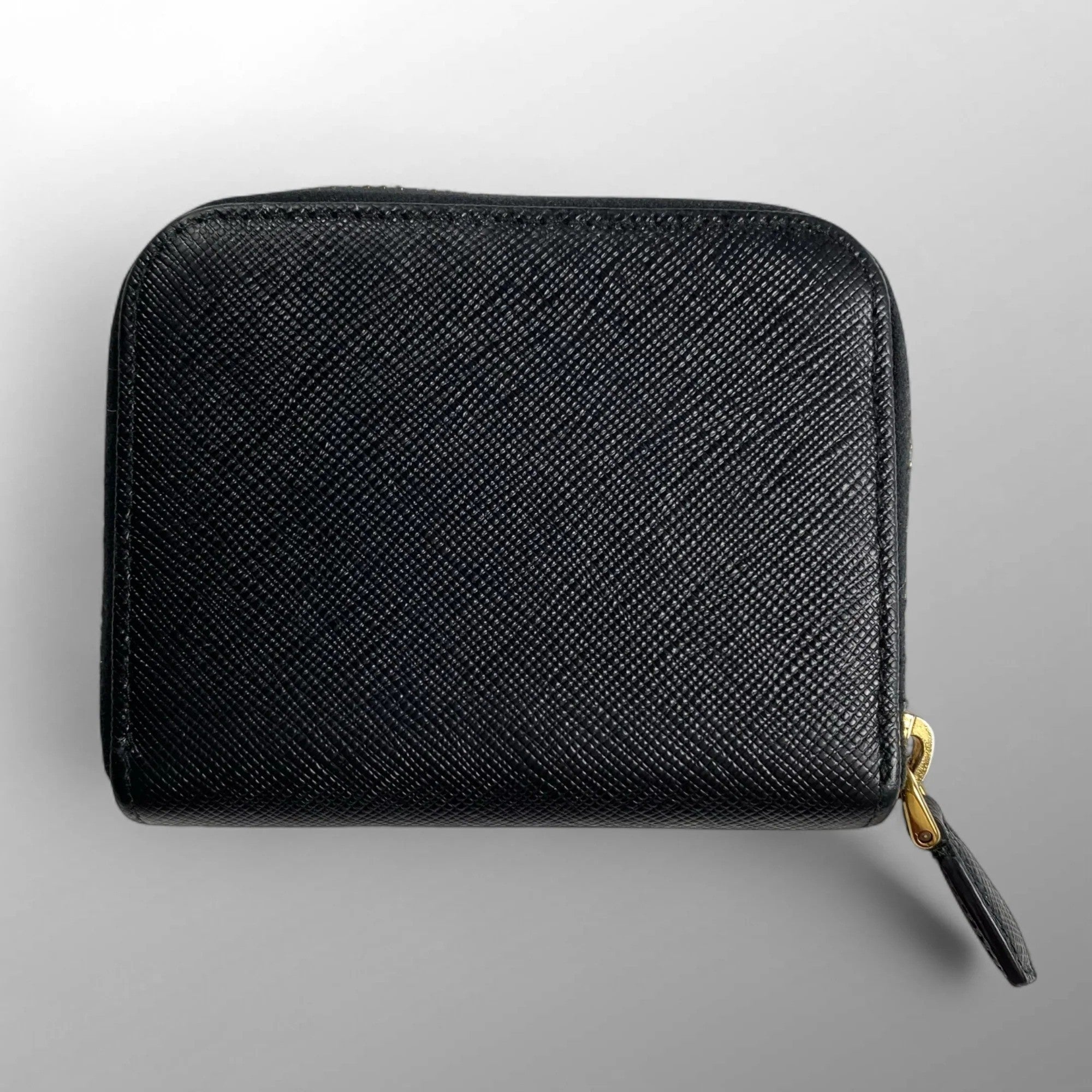 PRADA プラダ / サフィアーノ ラウンドファスナー コインケース 1MM268 参考定価：62,800+tax