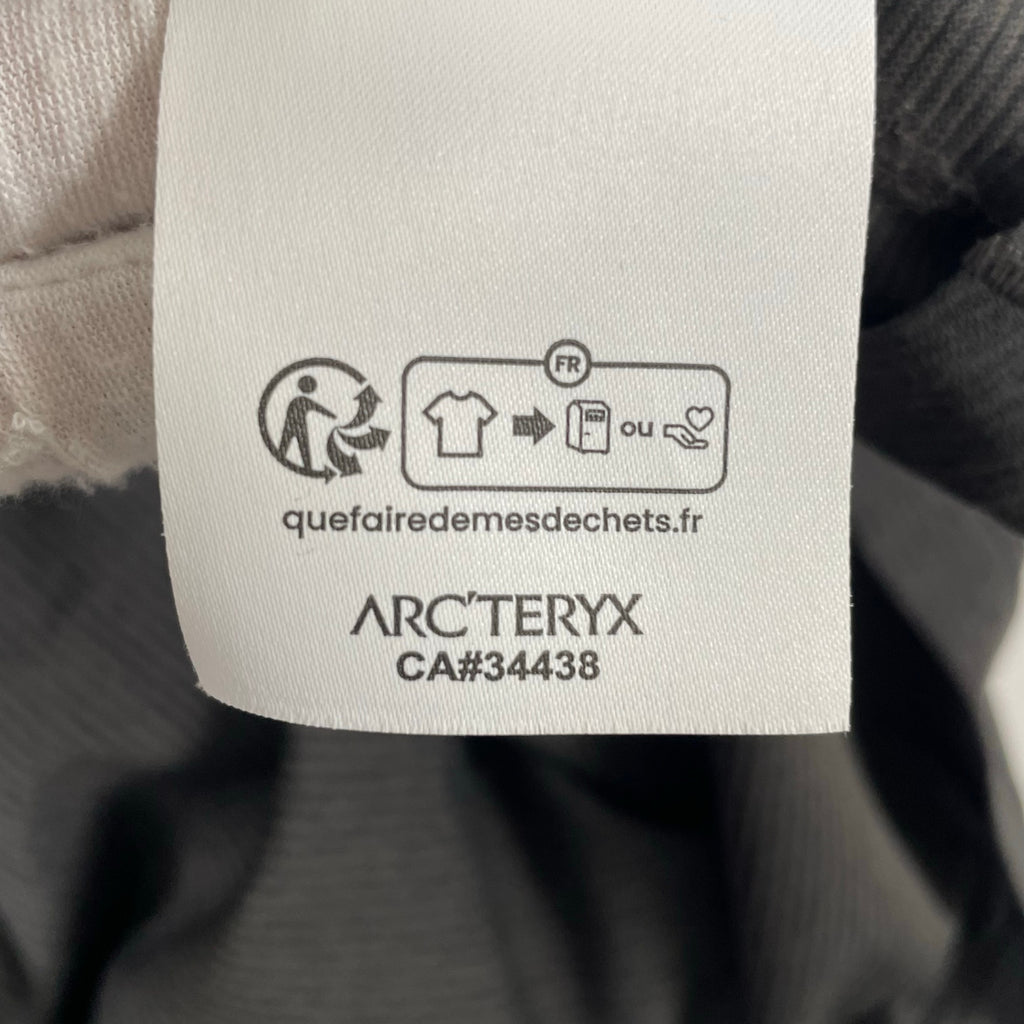 ARC'TERYX / CORMAC HOODY 参考定価：15,000+tax SIZE:M