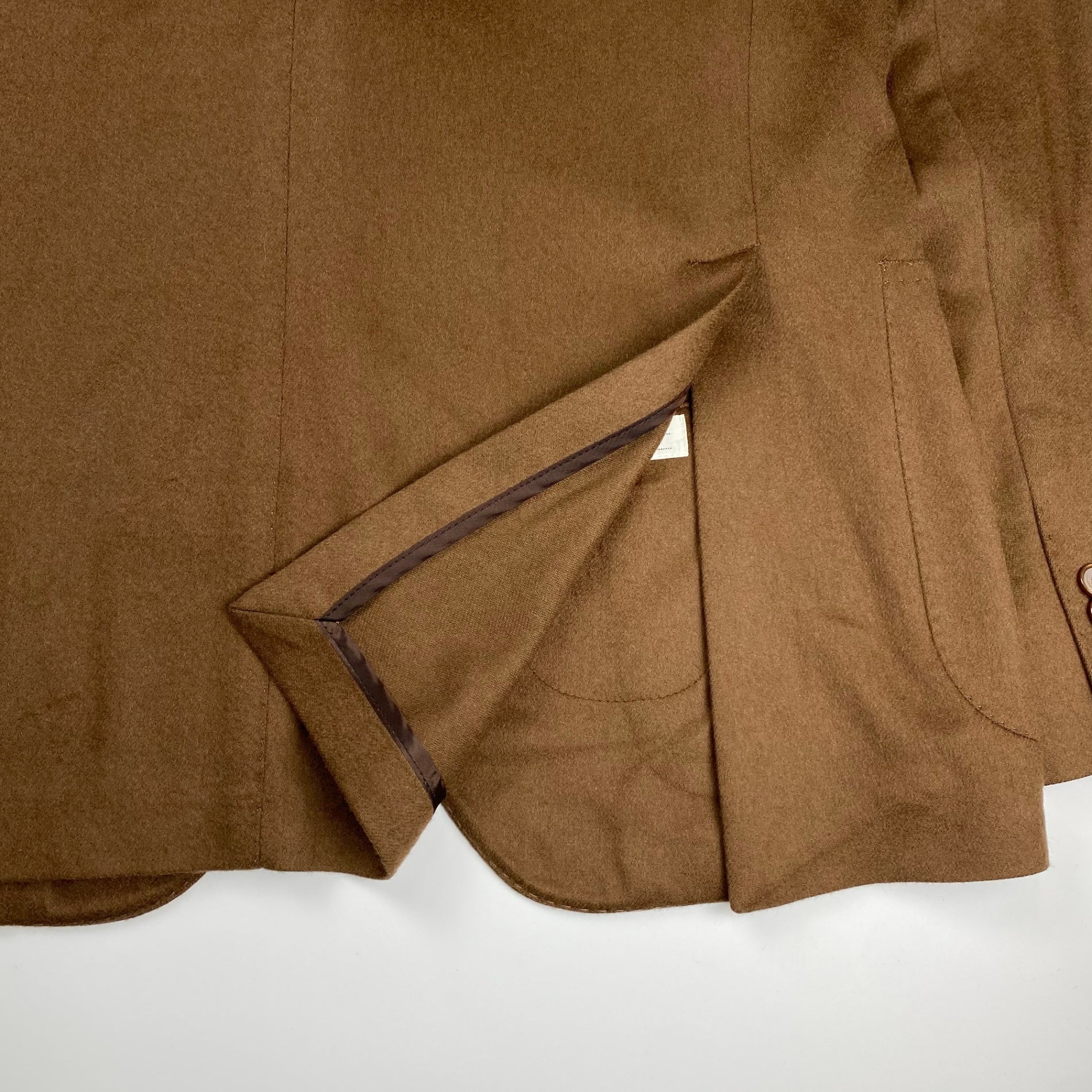 【美品】 TAGLIATORE タリアトーレ / MONTECARLO カシミアサキソニージャケット カシミヤ100％ 参考定価：195,000+tax SIZE：50（L程度）