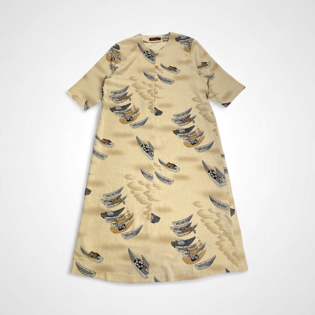 詩仙堂 BY HITOSHI TAMURA / 日本画 舟柄 ちりめん ワンピース くるみボタン 日本製 参考定価：35,000程度