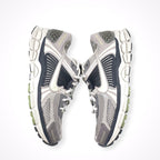 NIKE / WMNS ZOOM VOMERO 5 SIZE：23.5cm