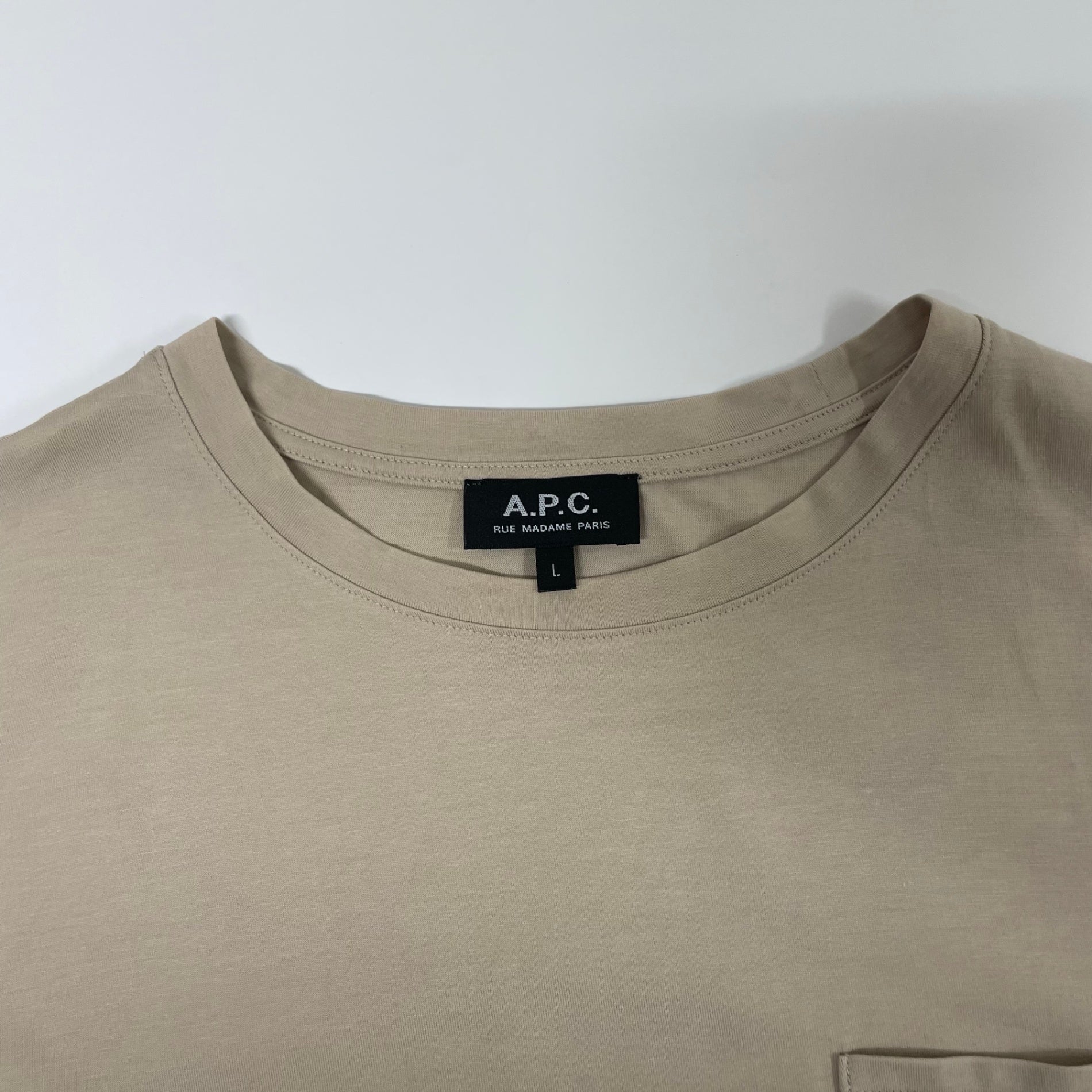 A.P.C. / 刺繍ポケットTシャツ 参考定価：8,400+tax SIZE:L
