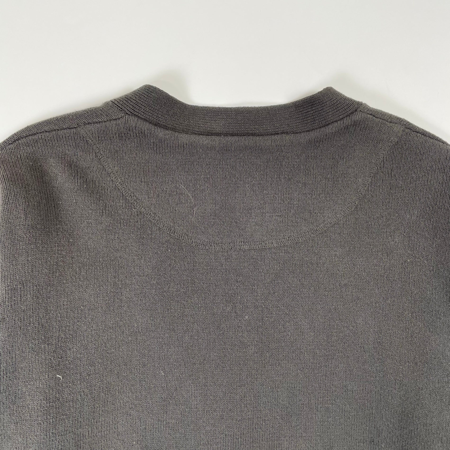 MHL. / ピュアコットン Vネックカーディガン 参考定価：26,000程度 SIZE：M