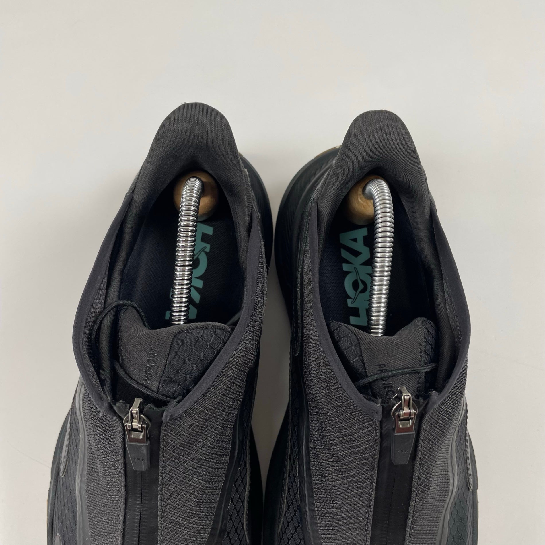 HOKA ONEONE / PROJECT TRANSPORT 参考定価：24,000+tax SIZE:27.5cm