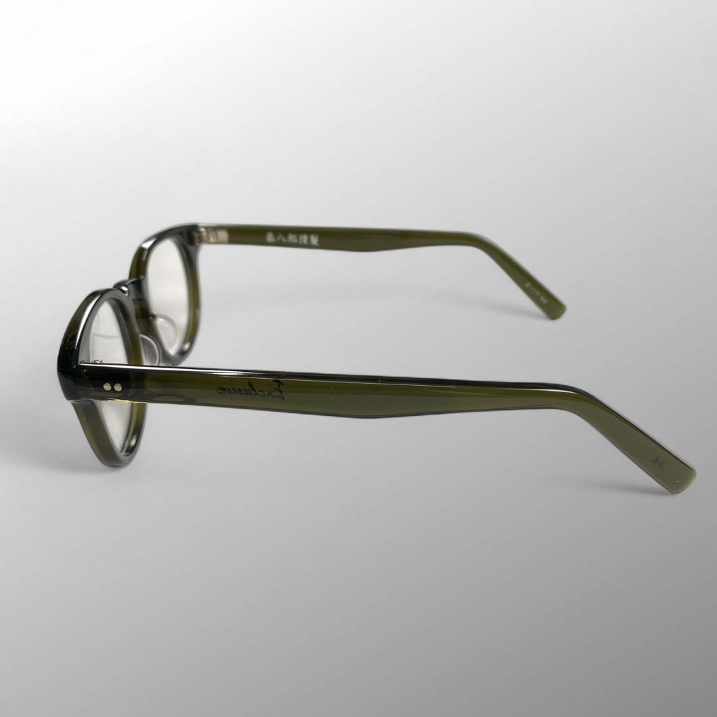 金子眼鏡 × 泰八郎謹製 【手造】シリーズ / EXCLUSIVE セルロイド ウェリントン ノー芯 カーキ 度なしクリアレンズ入り E-11 参考定価：40,000程度