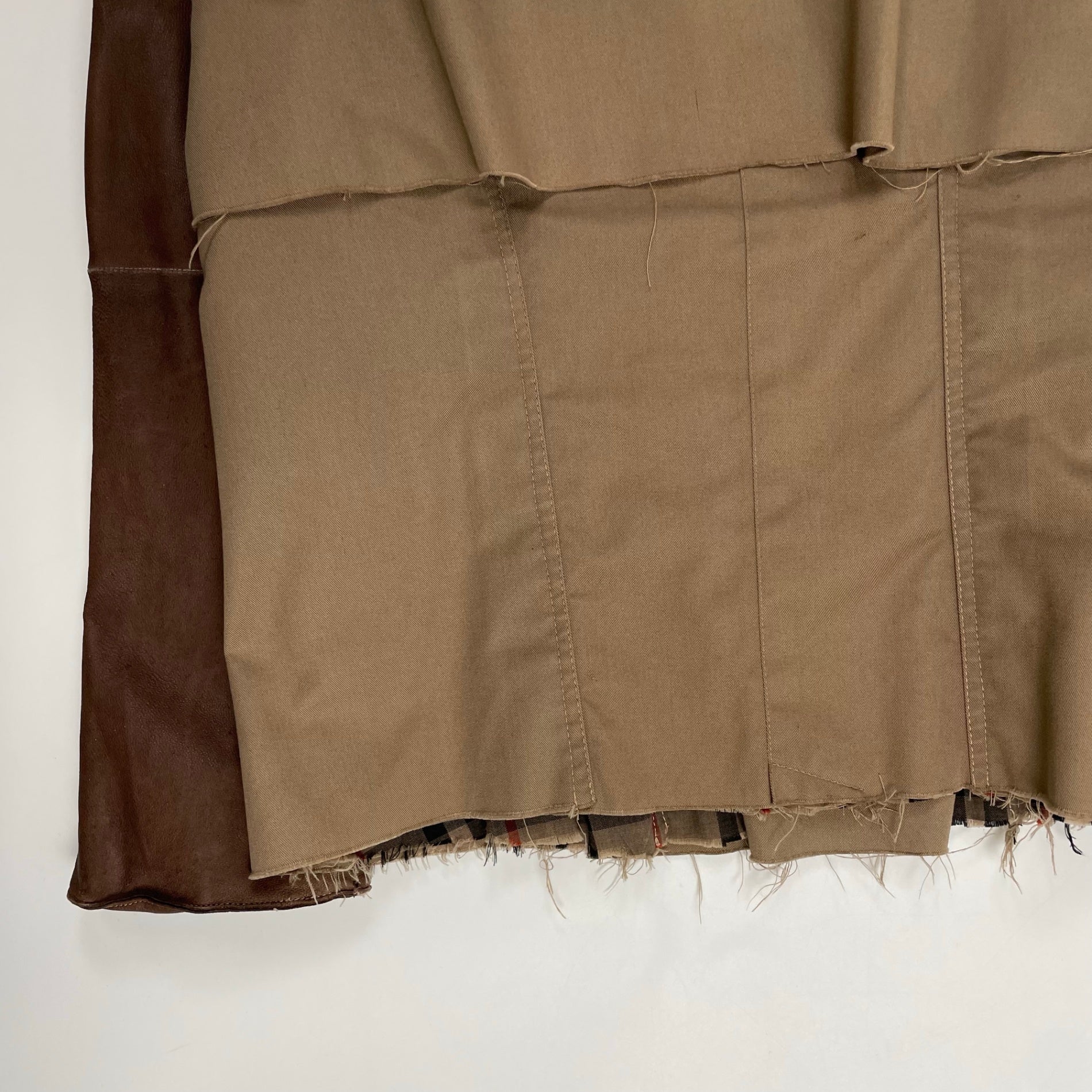 collection PRIVEE? コレクションプリヴェ / Burberry再構築ショートトレンチコート H.P FRANCE取扱い 参考定価：120,000程度 SIZE：M