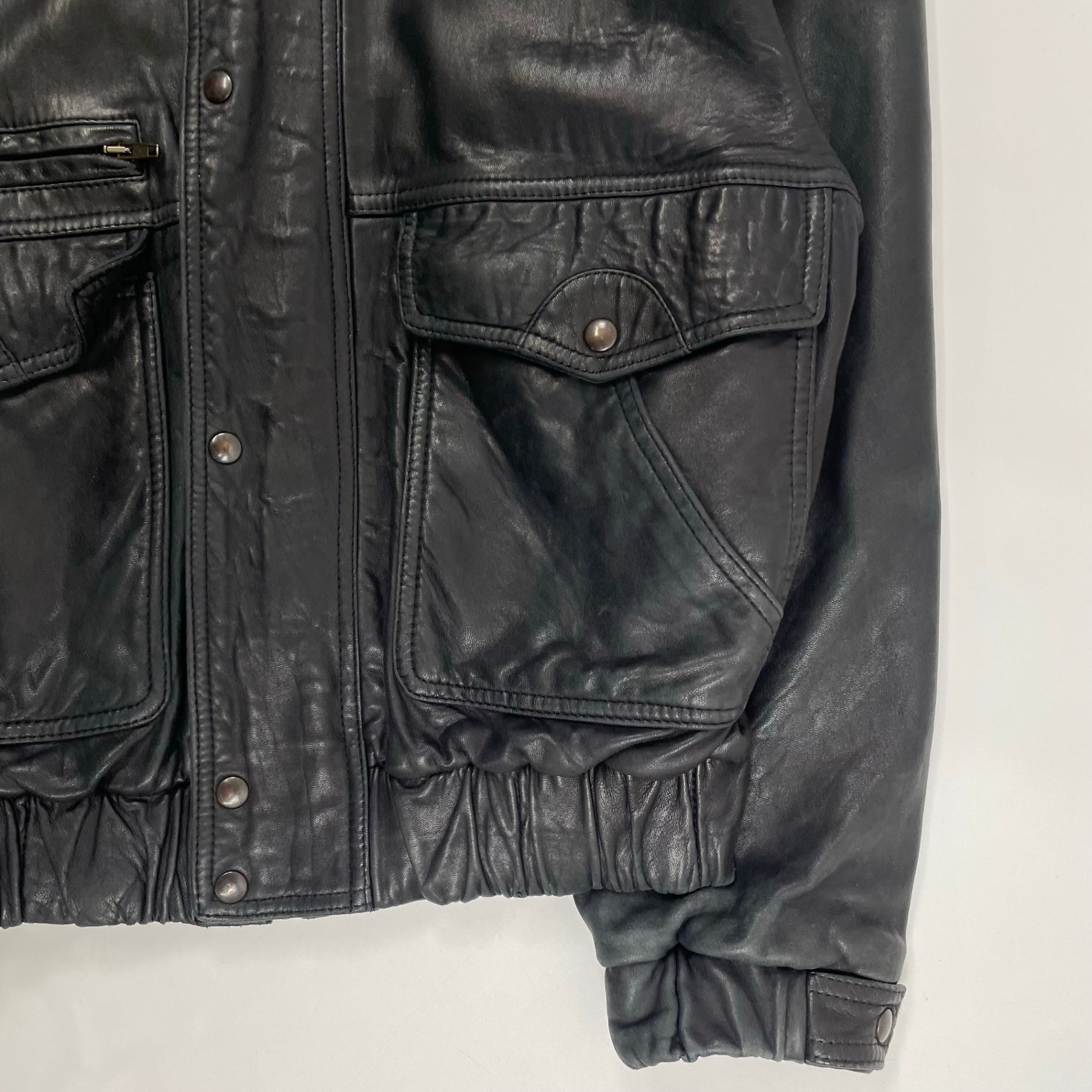 BALLY バリー / ヴィンテージ短丈レザーブルゾン 参考定価：300,000程度 SIZE：46