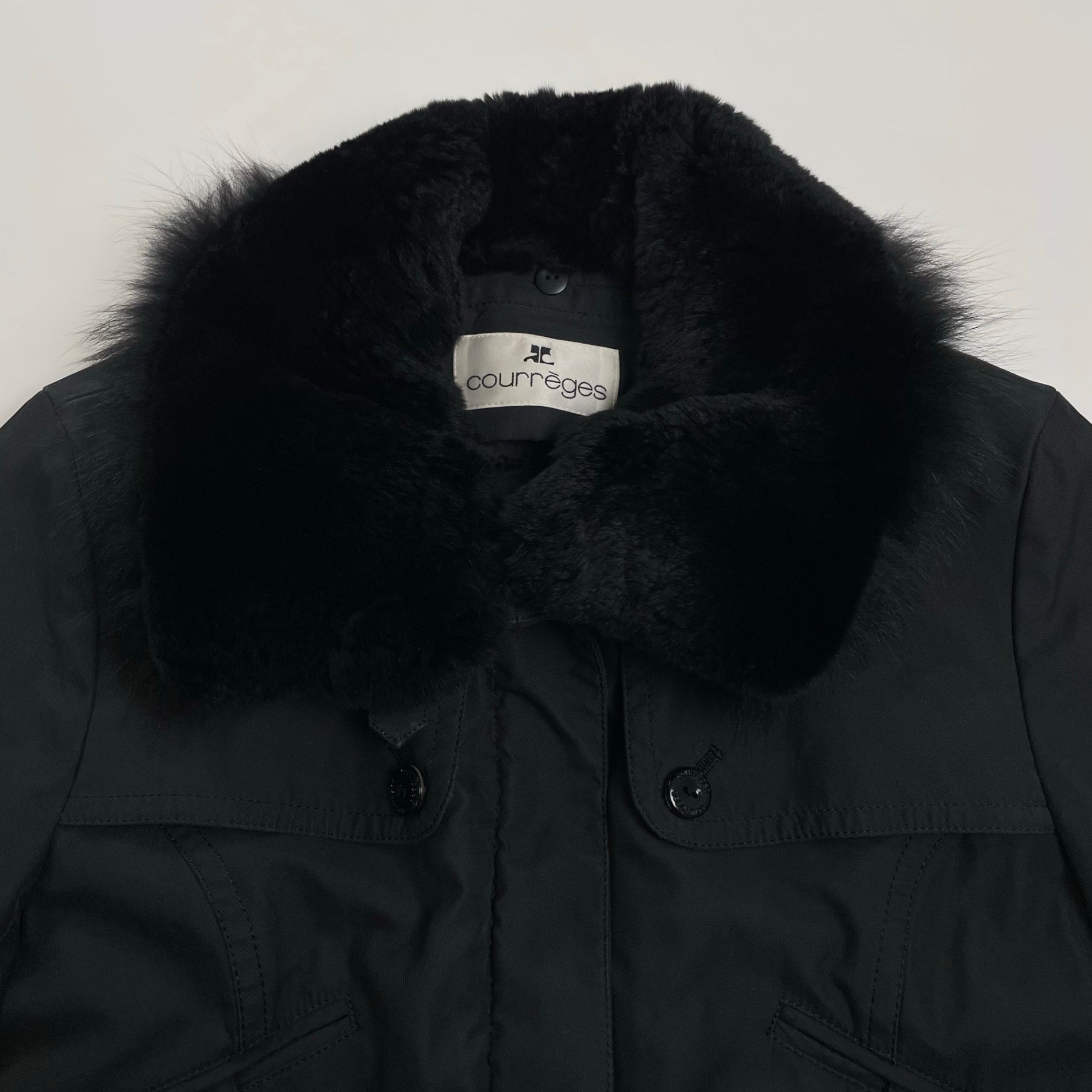 courreges クレージュ / ライナー付 リアルファー ジャケット ブラック 参考定価：60,000程度 SIZE:11