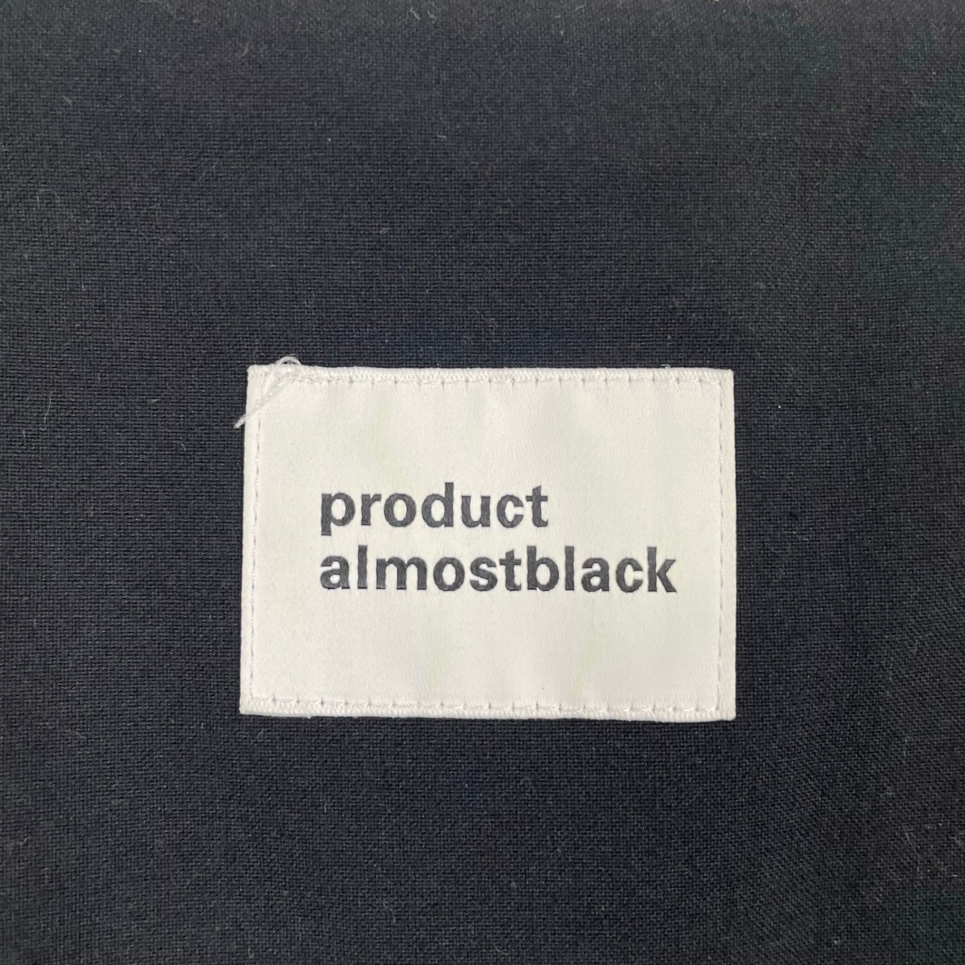 product ALMOST BLACK / ミニマルユーティリティベスト 参考定価：42,000程度 SIZE:1