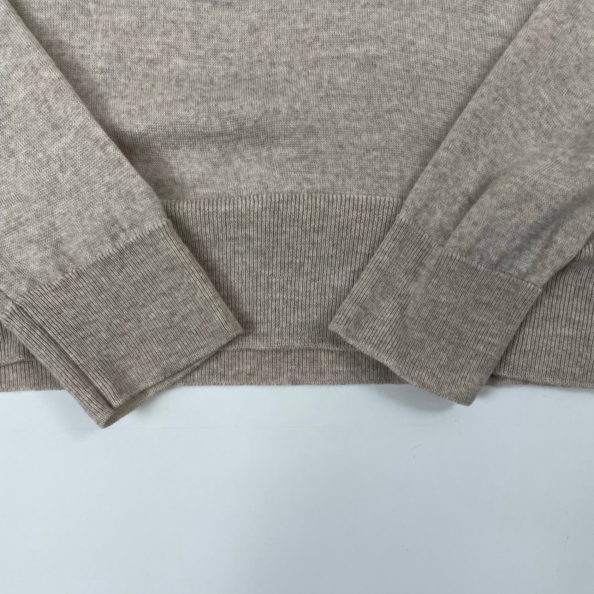 JOHN SMEDLEY / 英国製ウールVネックニット 参考定価：42,000程度 SIZE:S