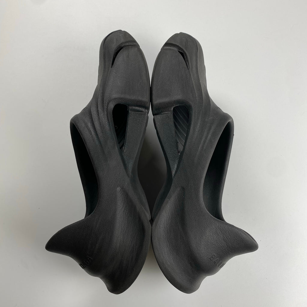 BALENCIAGA バレンシアガ / MOLD CLOSED ラバー スニーカー 参考定価：55,000+tax SIZE：27.5cm