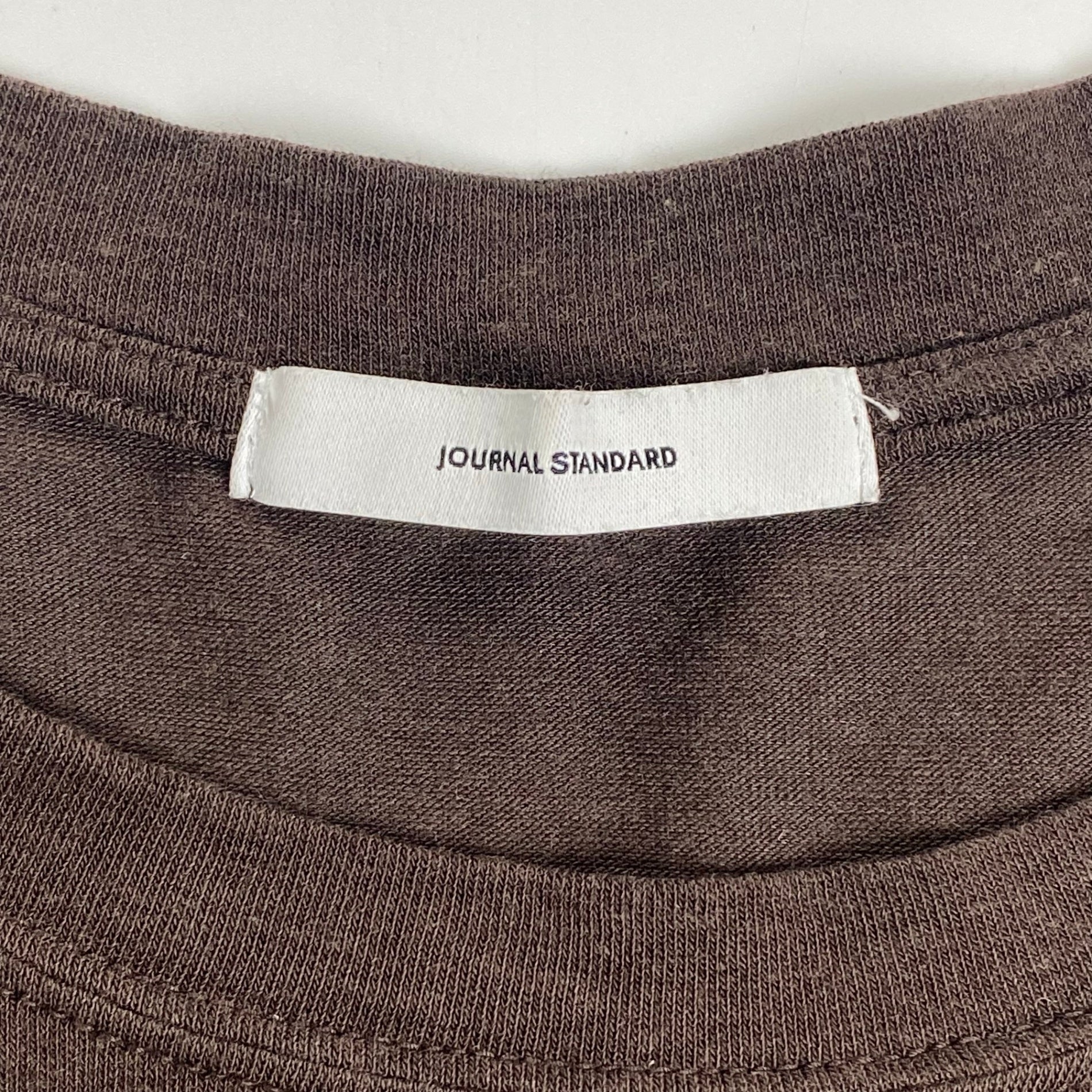 JOURNAL STANDARD ジャーナルスタンダード / ビンテージVISベアテンT ブラウン 25AW 参考定価：6,500+tax