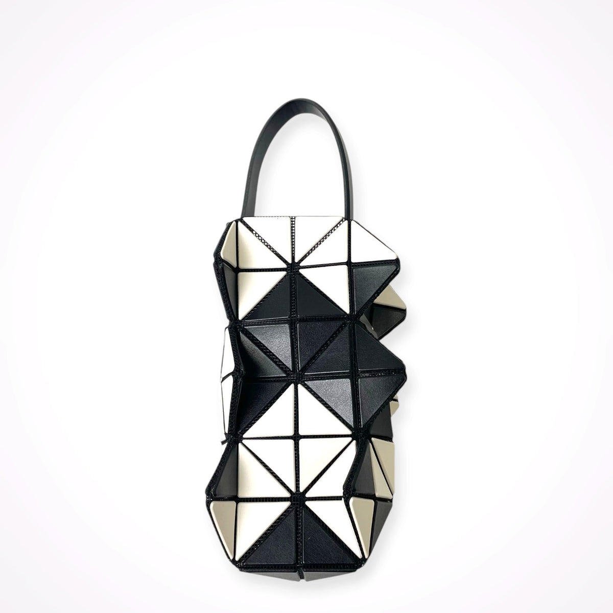 BAOBAO ISSEY MIYAKE / MEOWミニバッグ 参考定価：43,000+tax