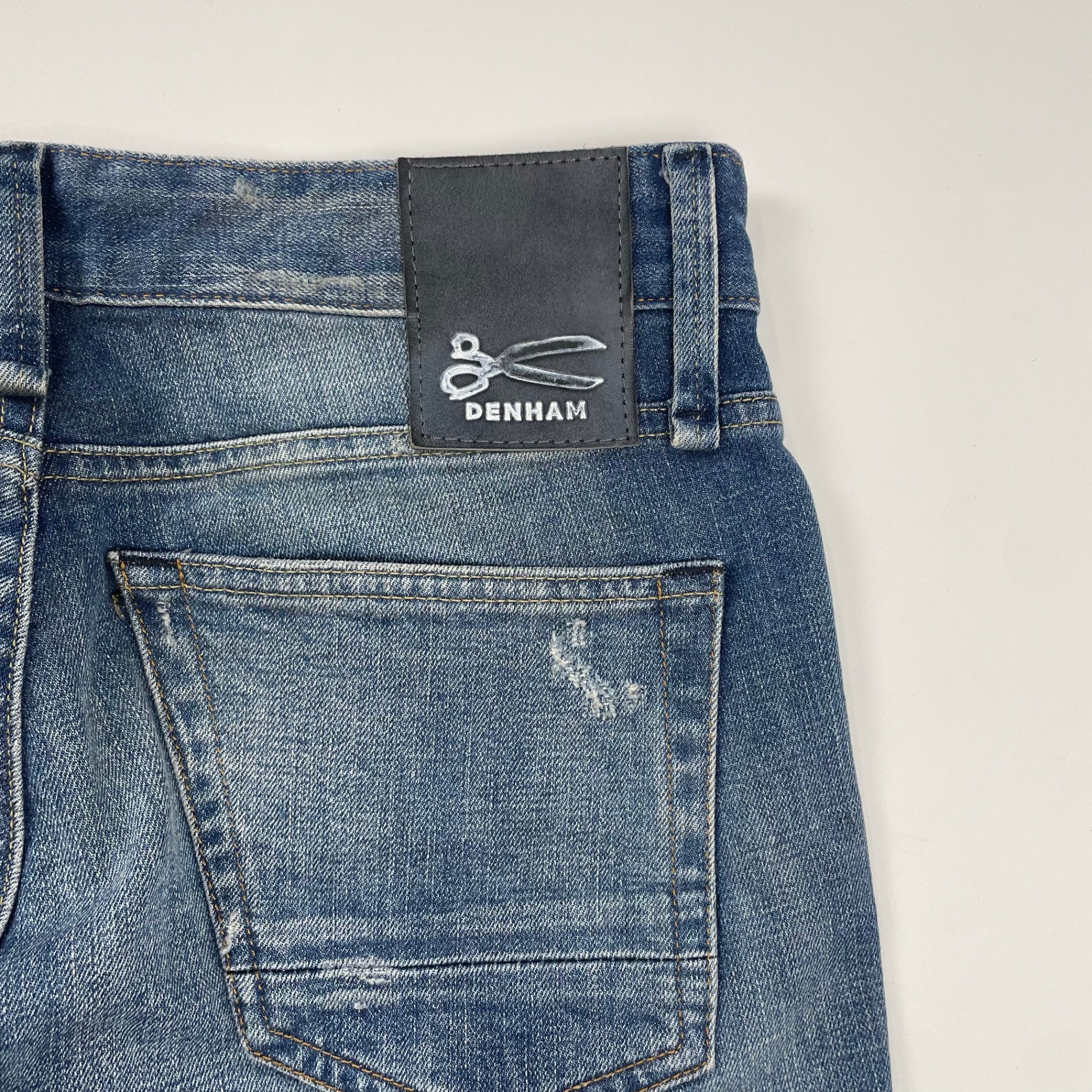 DENHAM デンハム / RAZOR SLIM FIT デニムパンツ 参考定価：30,000程度 SIZE：28