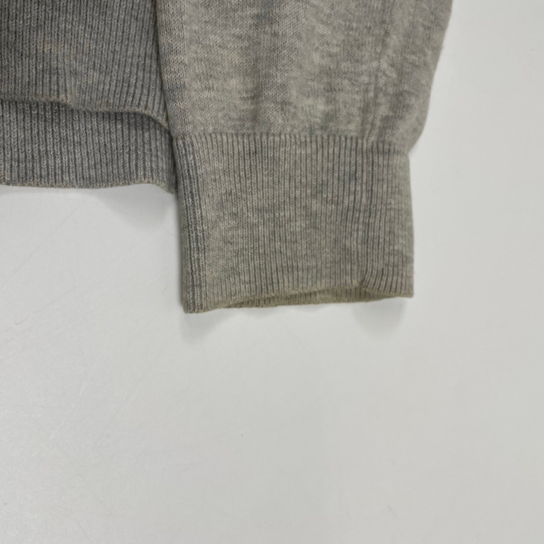 A.P.C. アーペーセー / カシミヤMIXカーディガン 水牛ボタン 参考定価：28,000程度 SIZE:XS