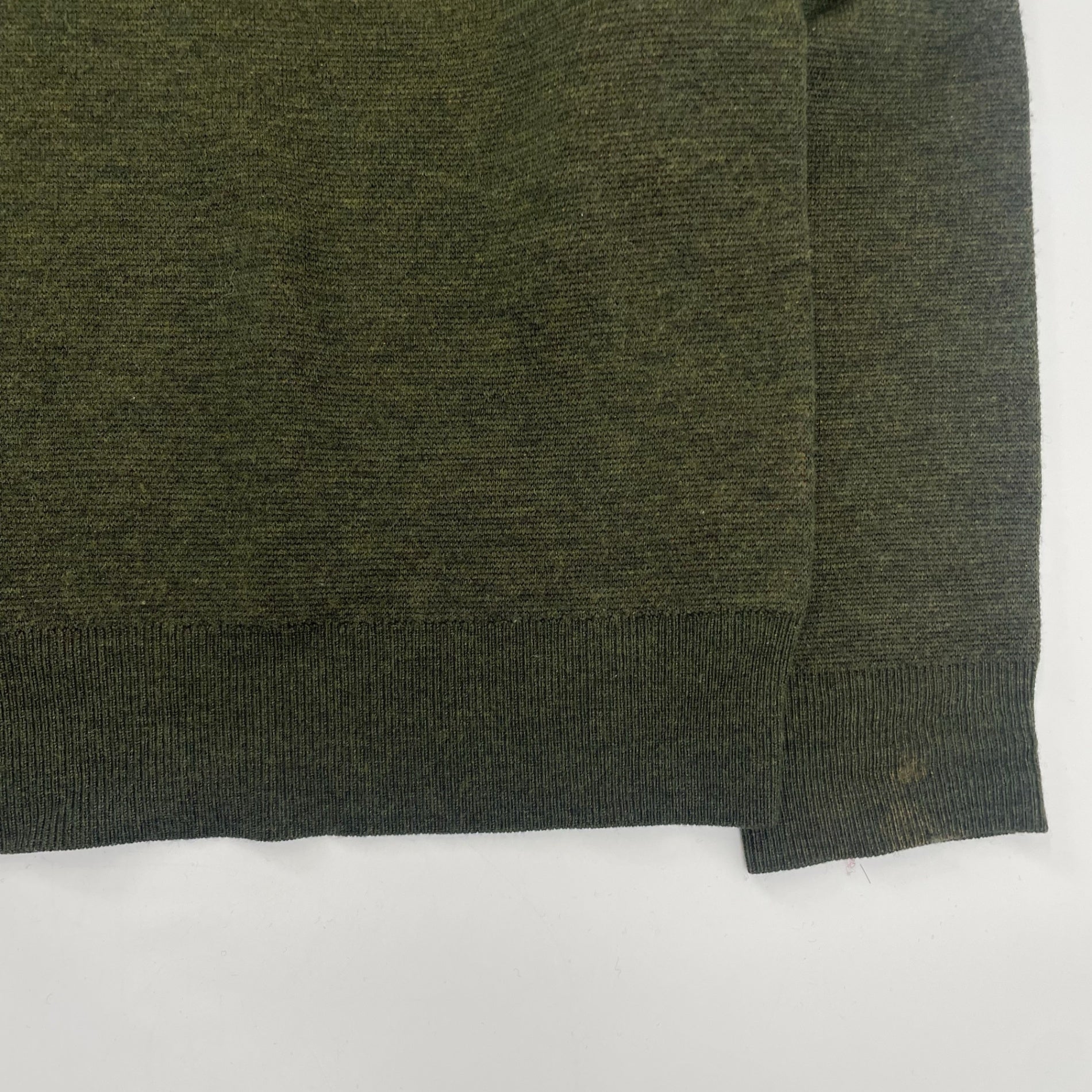 TOGA PULLA トーガプルラ / ペイズリータートルネックニット 参考定価：40,000程度 SIZE:36