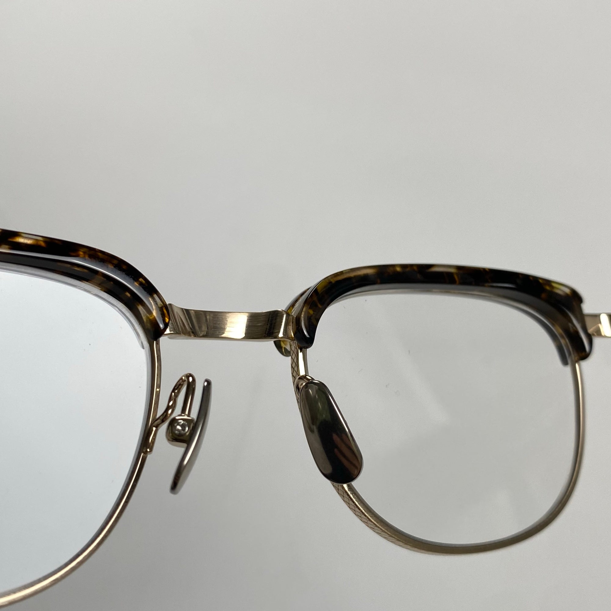 金子眼鏡 「PREMIUM」ライン / サーモント シルバーコンビ ブラウンイエロー 度なしクリアレンズ  参考定価：82,000+tax