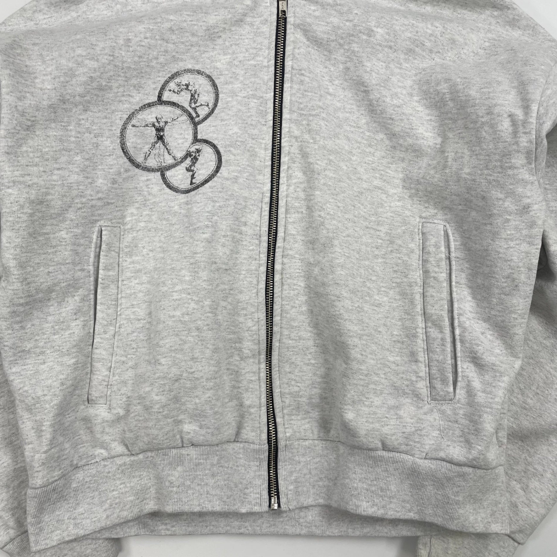 Basketcase gallery バスケットケース ギャラリー / Born To Expire 人体フーディ 短丈 参考定価：35,000程度 SIZE：S