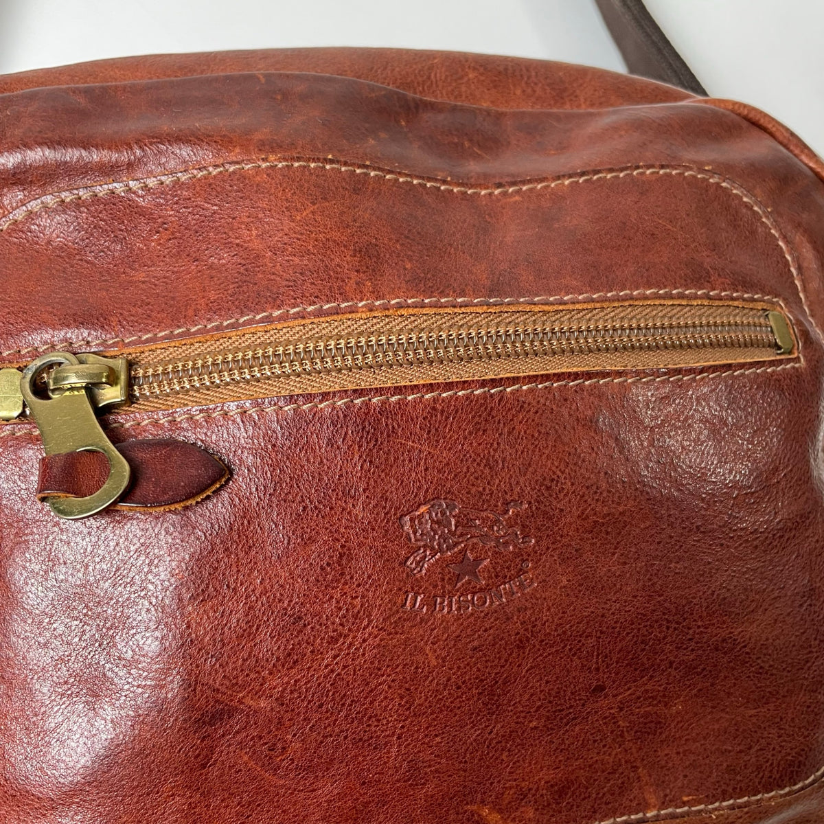 IL BISONTE / レザー バムバッグ ウエストバッグ ブラウン 参考定価：80,000程度