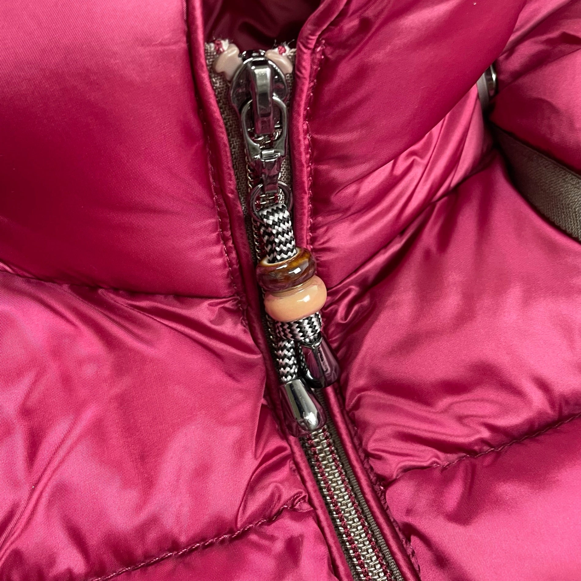 CAPE HORN ケープホーン / TIERRA SRL ダウンジャケット レッド 参考定価：70,000+tax SIZE:42