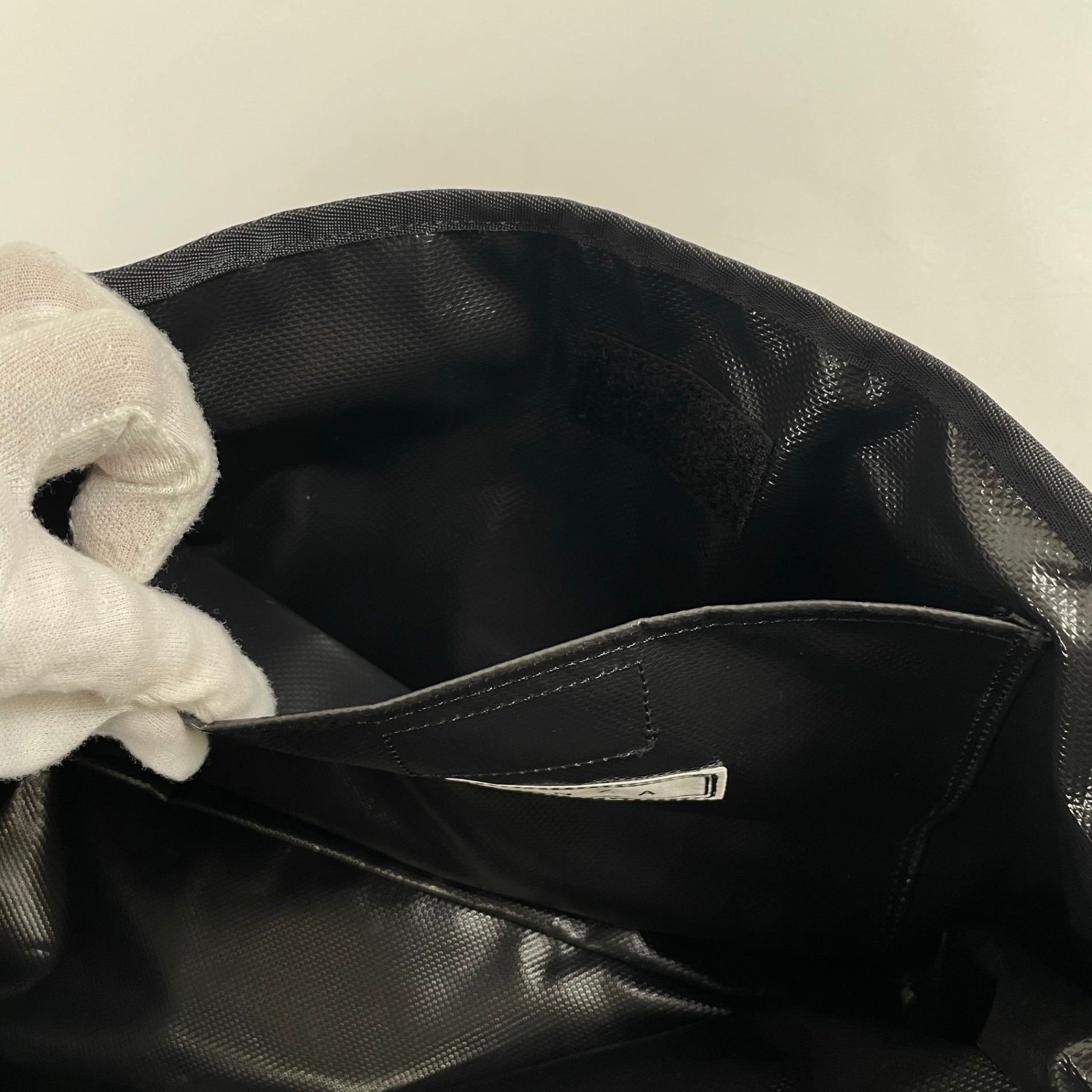 LORINZA ロリンザ / レザーメッセンジャーバッグ 参考定価：50,000程度