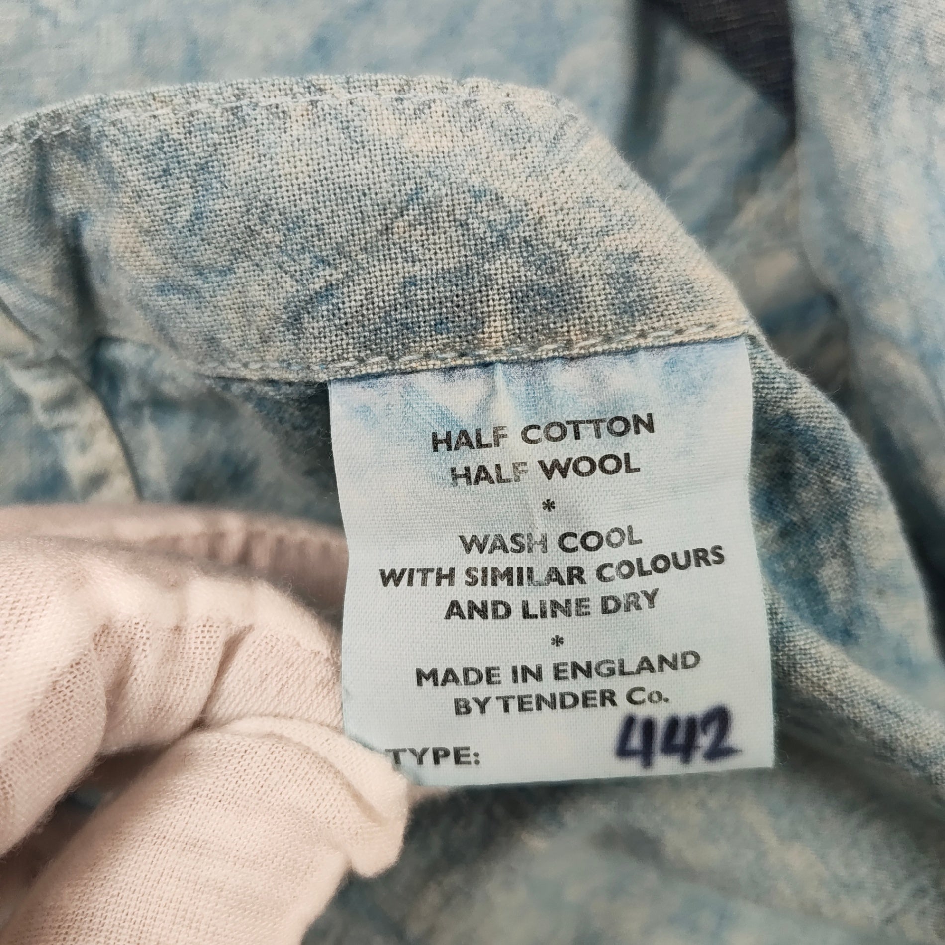 TENDER / Bound Hem Split Tail Shirt インディゴ 参考定価：42,000+tax SIZE:4
