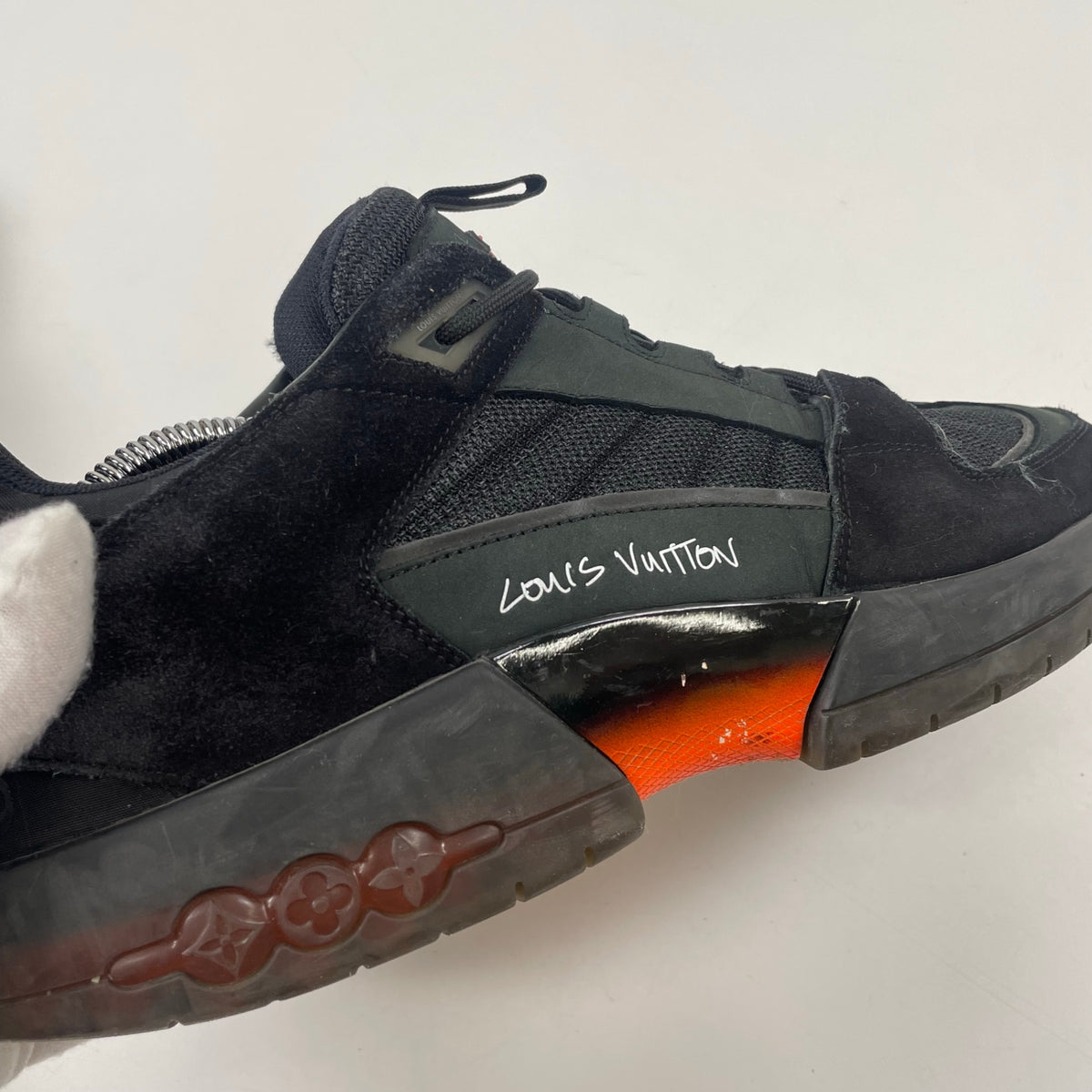 LOUIS VUITTON / アビューライン スニーカー ルシアン クラーク 参考定価：160,000程度 SIZE:9