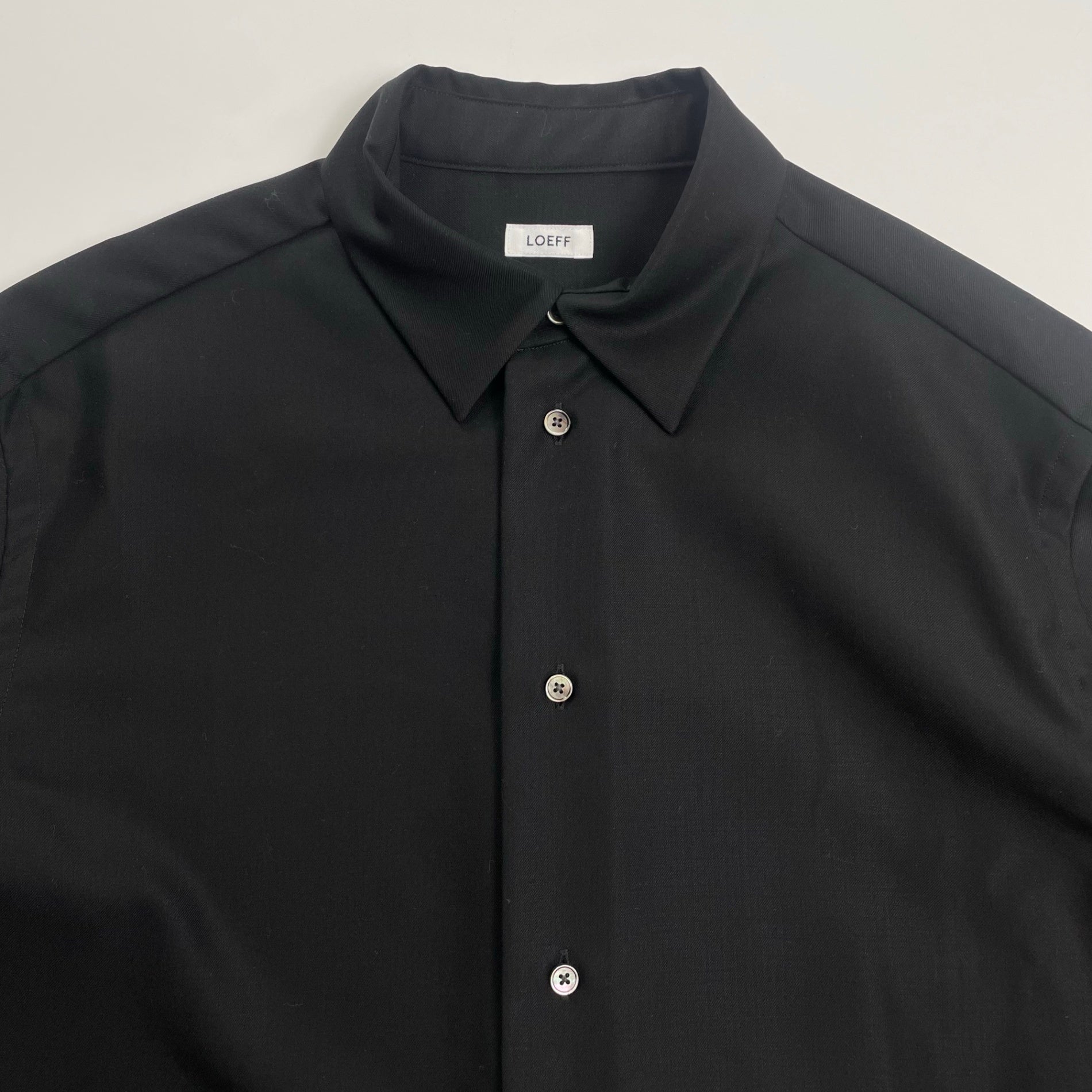 LOEFF ISETAN SALON別注 ロエフ 伊勢丹 / LF W GABA REG SHT ギャバジンウールシャツ 参考定価：32,000+tax SIZE:1