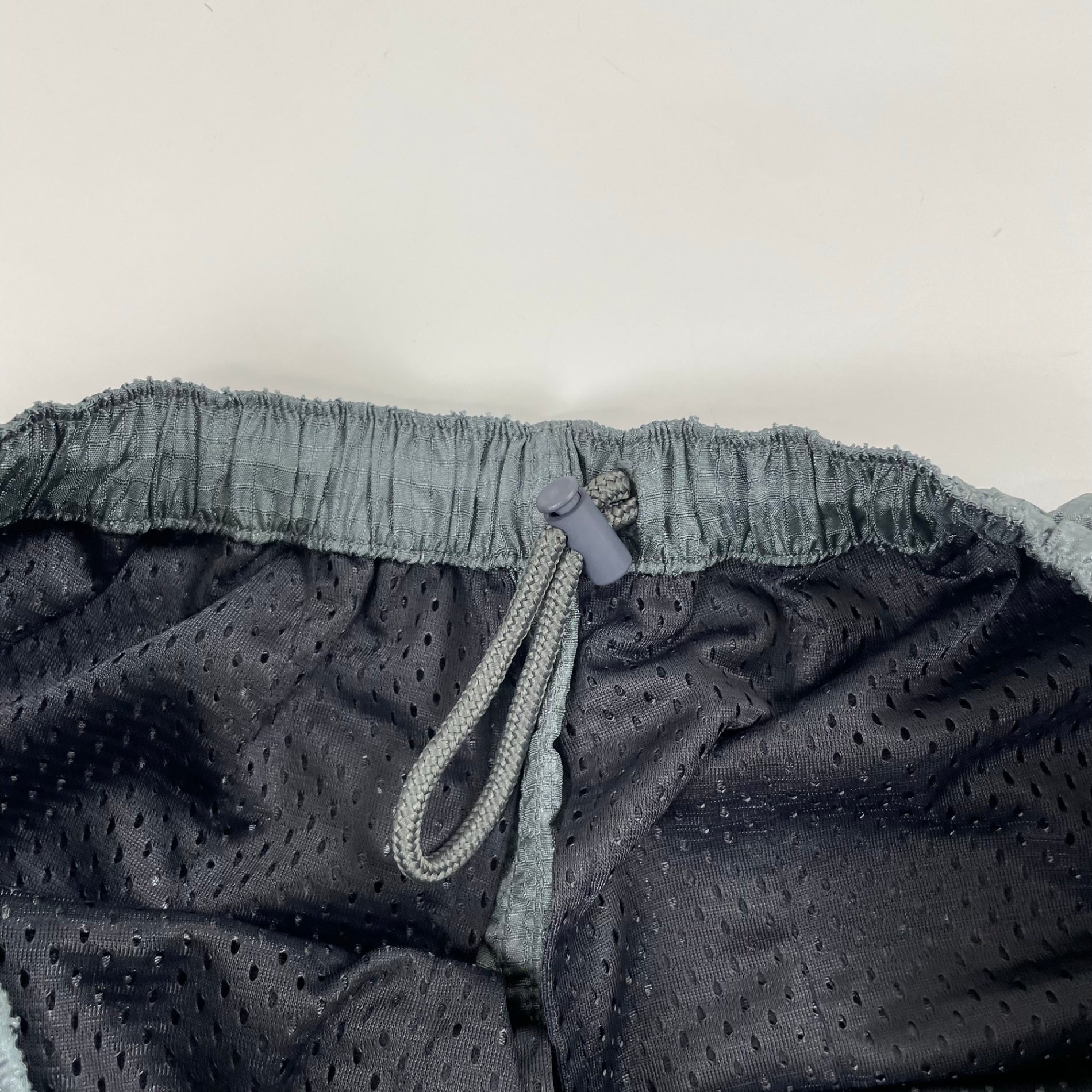 BEAMS PLUS / MIL Athletic Shorts Nylon Ripstop SIZE：M