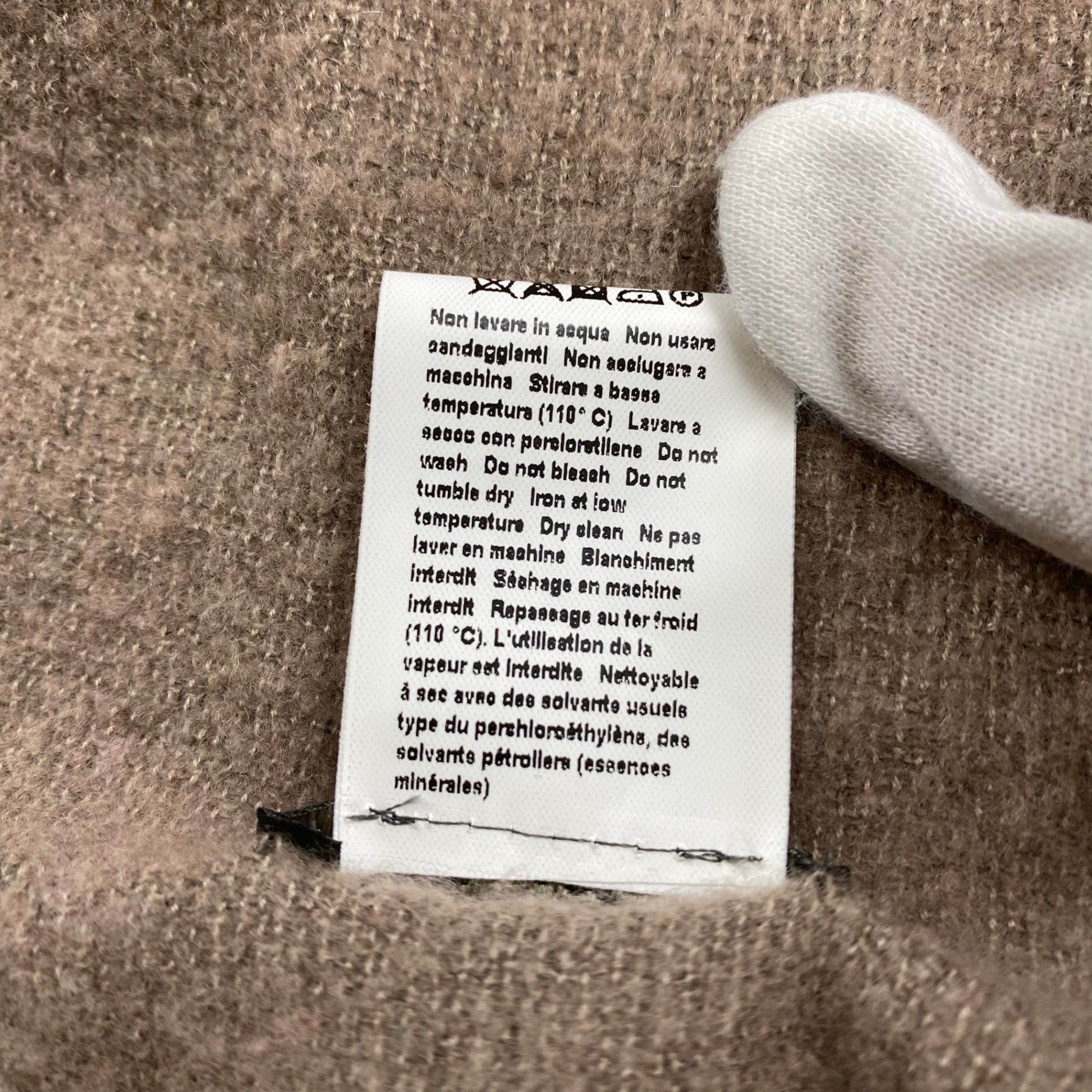 Faliero Sarti ファリエロサルティ / ASSIA ストール カシミヤ シルク バージンウール ユニセックス 参考定価：40,000+tax