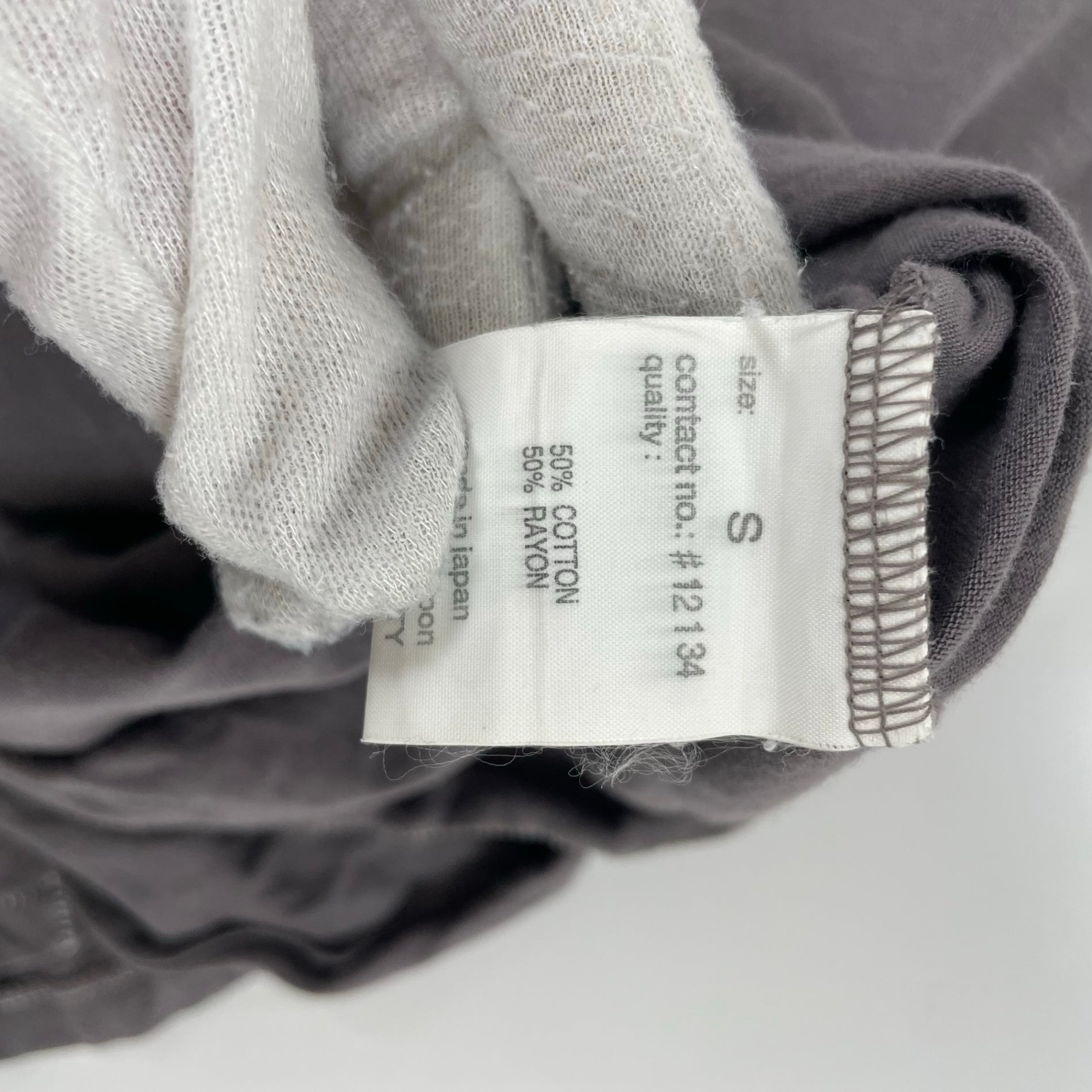 one gravity / シームデザインカットソー 参考定価：30,000程度 SIZE:S