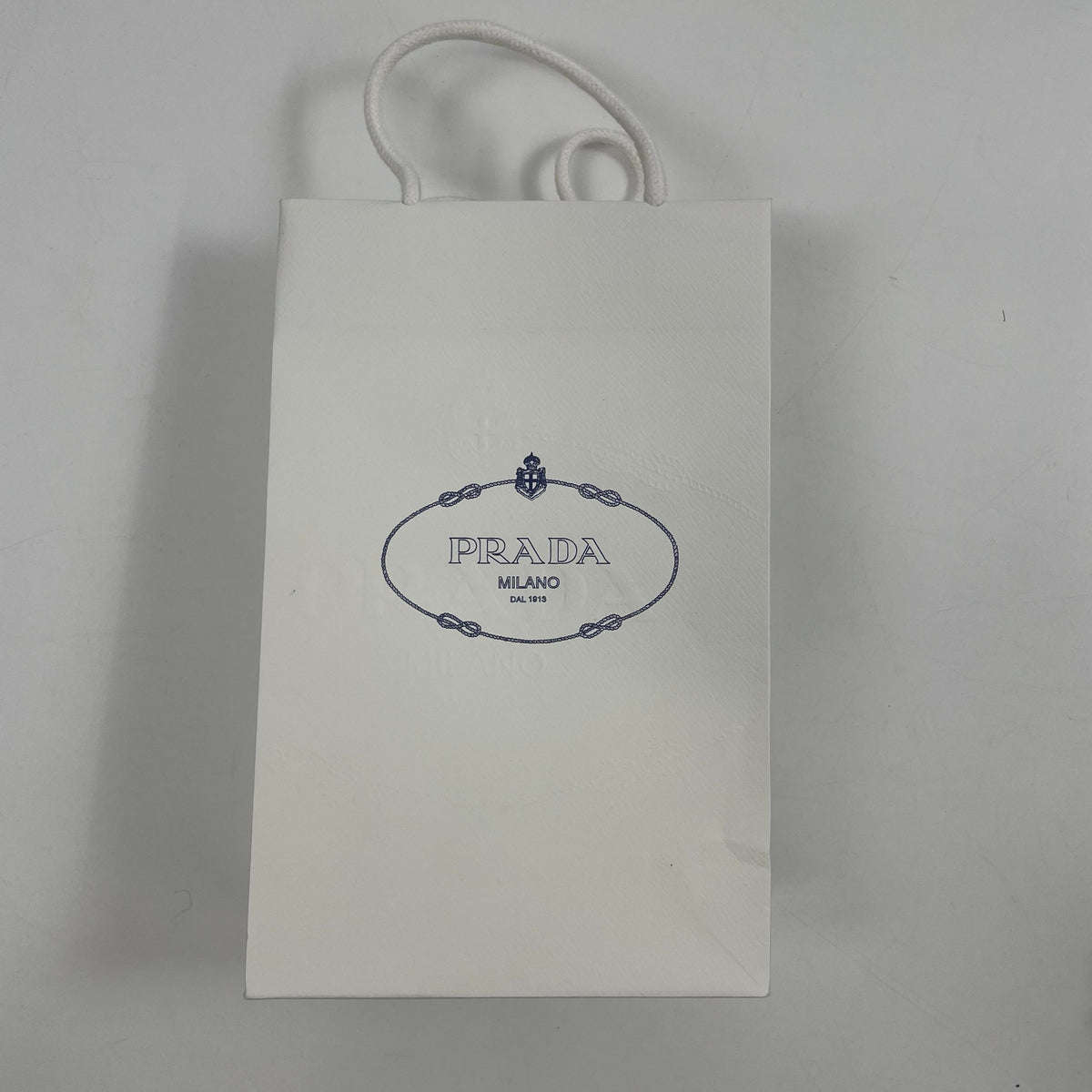 PRADA / 三角プレート 2つ折りサフィアーノウォレット 極美品 参考定価：90,000+tax