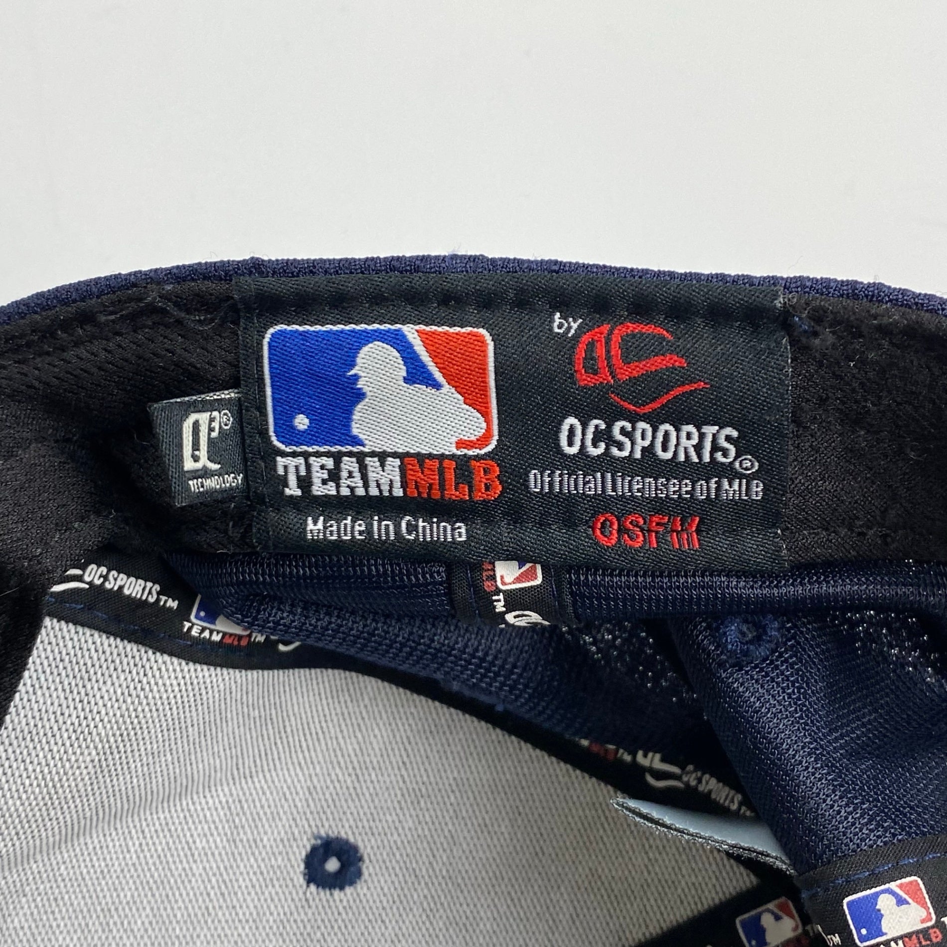 OLD OC SPORTS / 古着 MLBオフィシャル シアトル・マリナーズ キャップ 在原みゆき 海外物