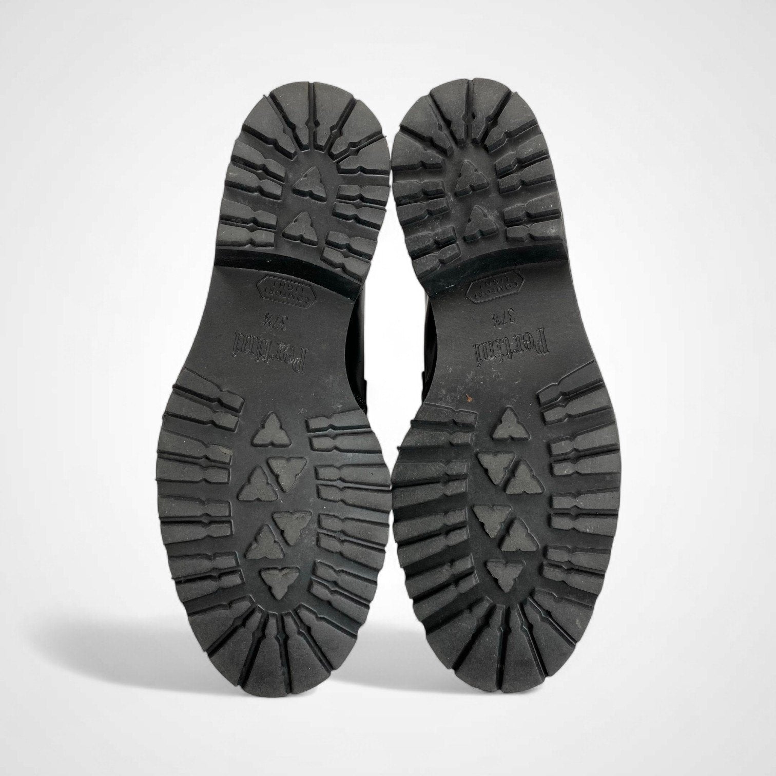 Pertini ペルティニ / タッセルローファー ブラック 参考定価：31,000+tax UNITED ARROWS取扱い SIZE:37.5(23.5cm程度)