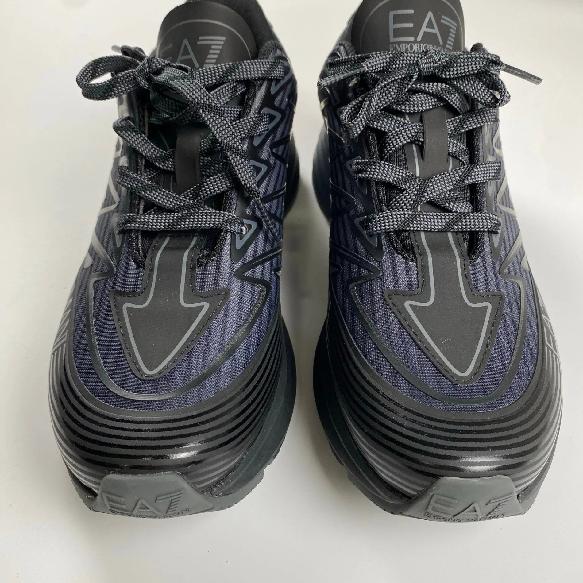 EMPORIO ARMANI エンポリオ アルマーニ / ローカットスニーカー ロゴ 厚底 ネイビー×ブラック 参考定価：45,000程度 SIZE:26cm程度