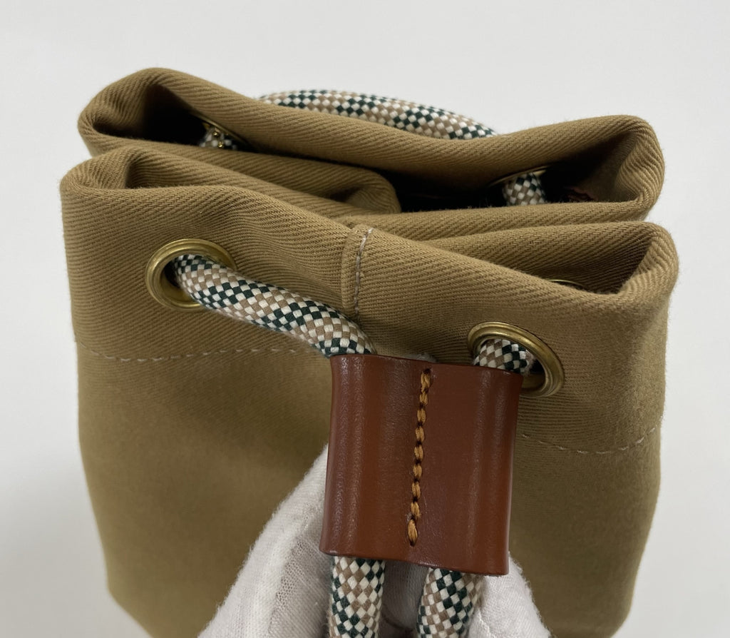 Brady / NEVISワンショルダーバッグ 極美品 参考定価：48,000+tax