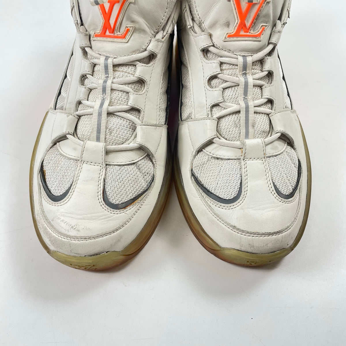LOUIS VUITTON / アビューライン スニーカー 参考定価：160,000程度 SIZE:8