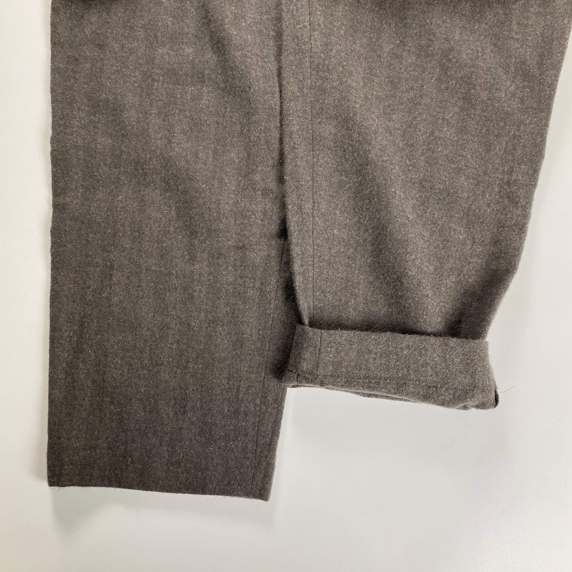 URU ウル / ウールリネンスラックス ハイドストライプ 16FUP09 参考定価：28,000+tax