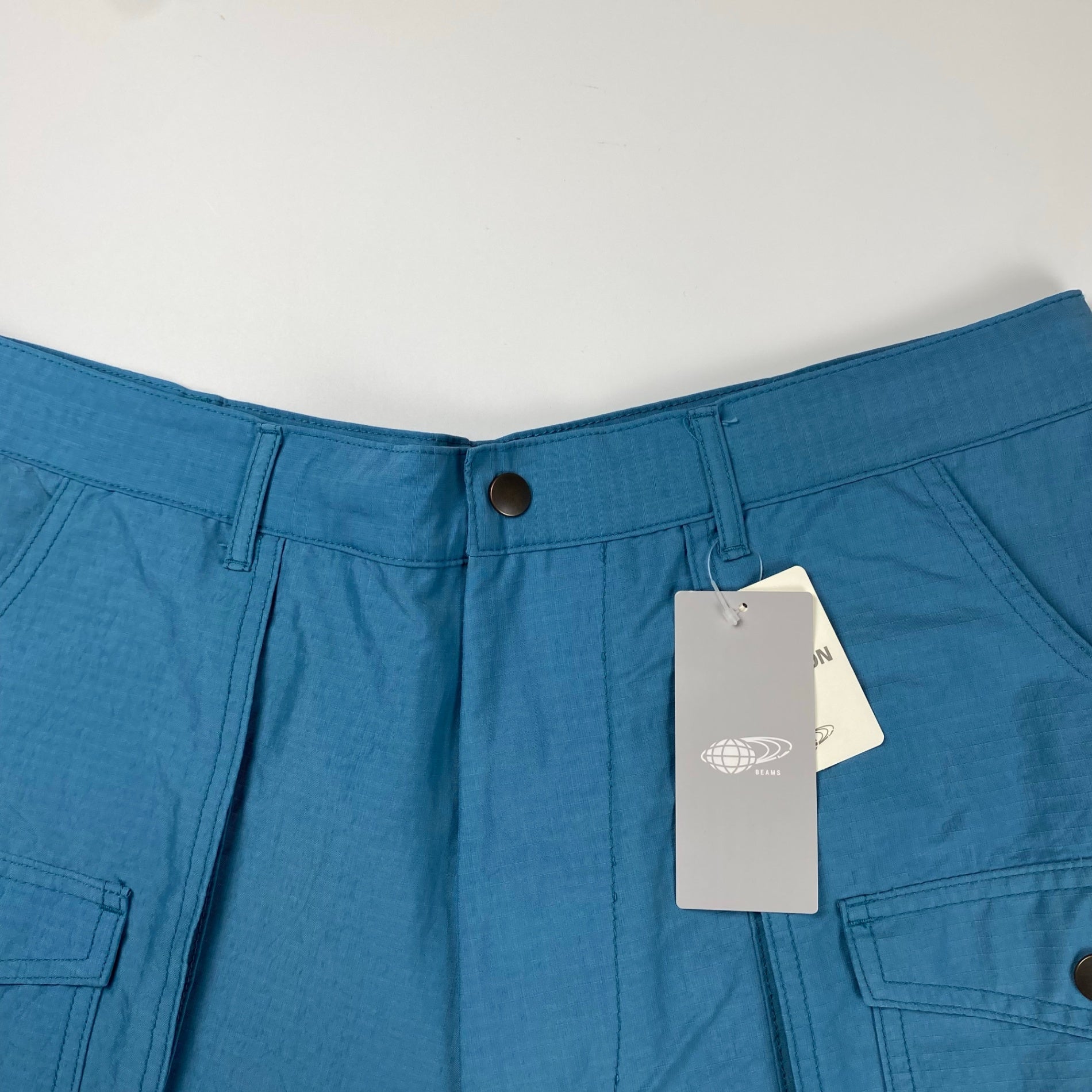 【タグ付】 BEAMS PLUS ビームスプラス / ナイロン リップストップ ブッシュ ショーツ ハーフパンツ ブルー  参考定価：22,000+tax SIZE：XL
