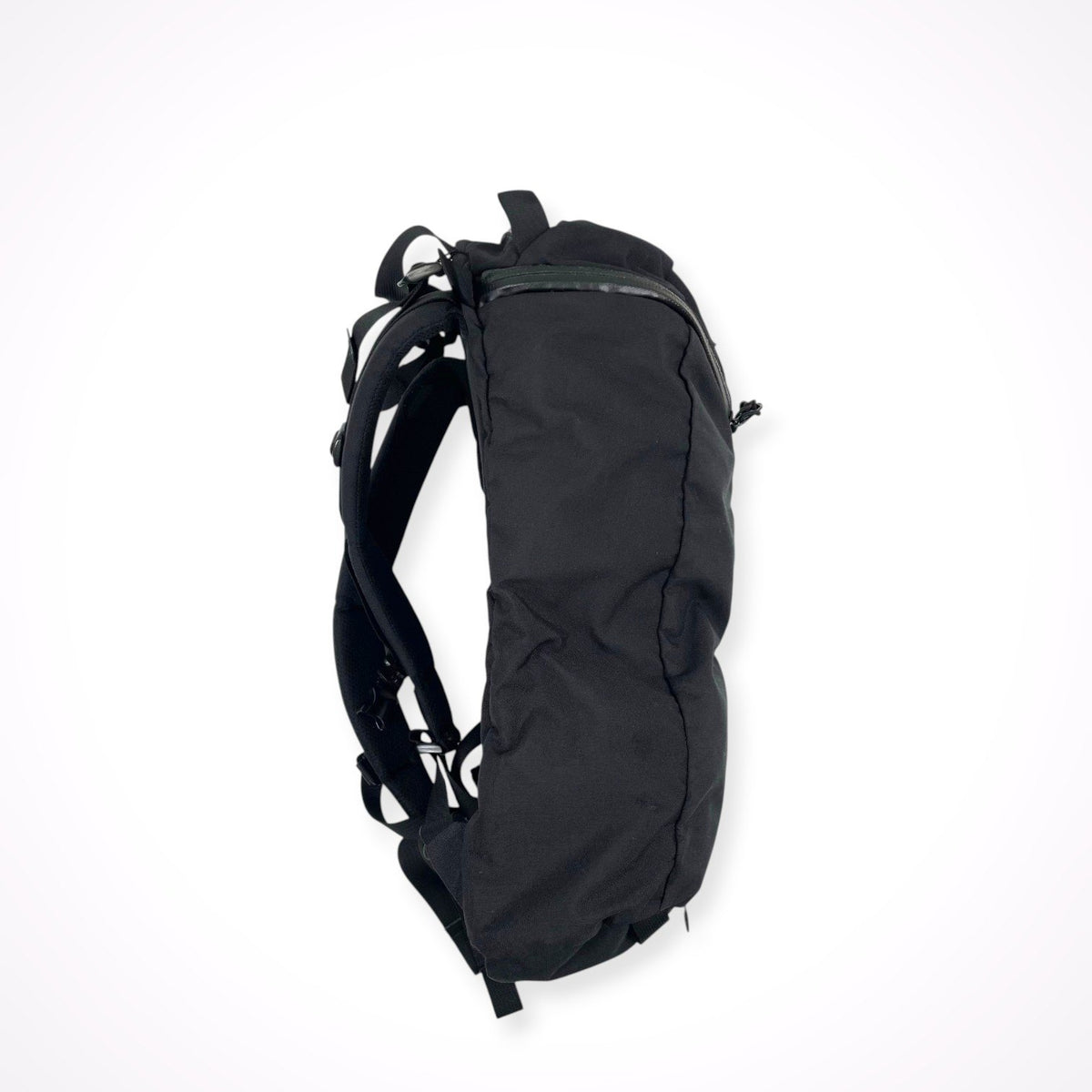 MYSTERY RANCH / URBAN ASSAULT 21 バックパック 参考定価：19,000+tax